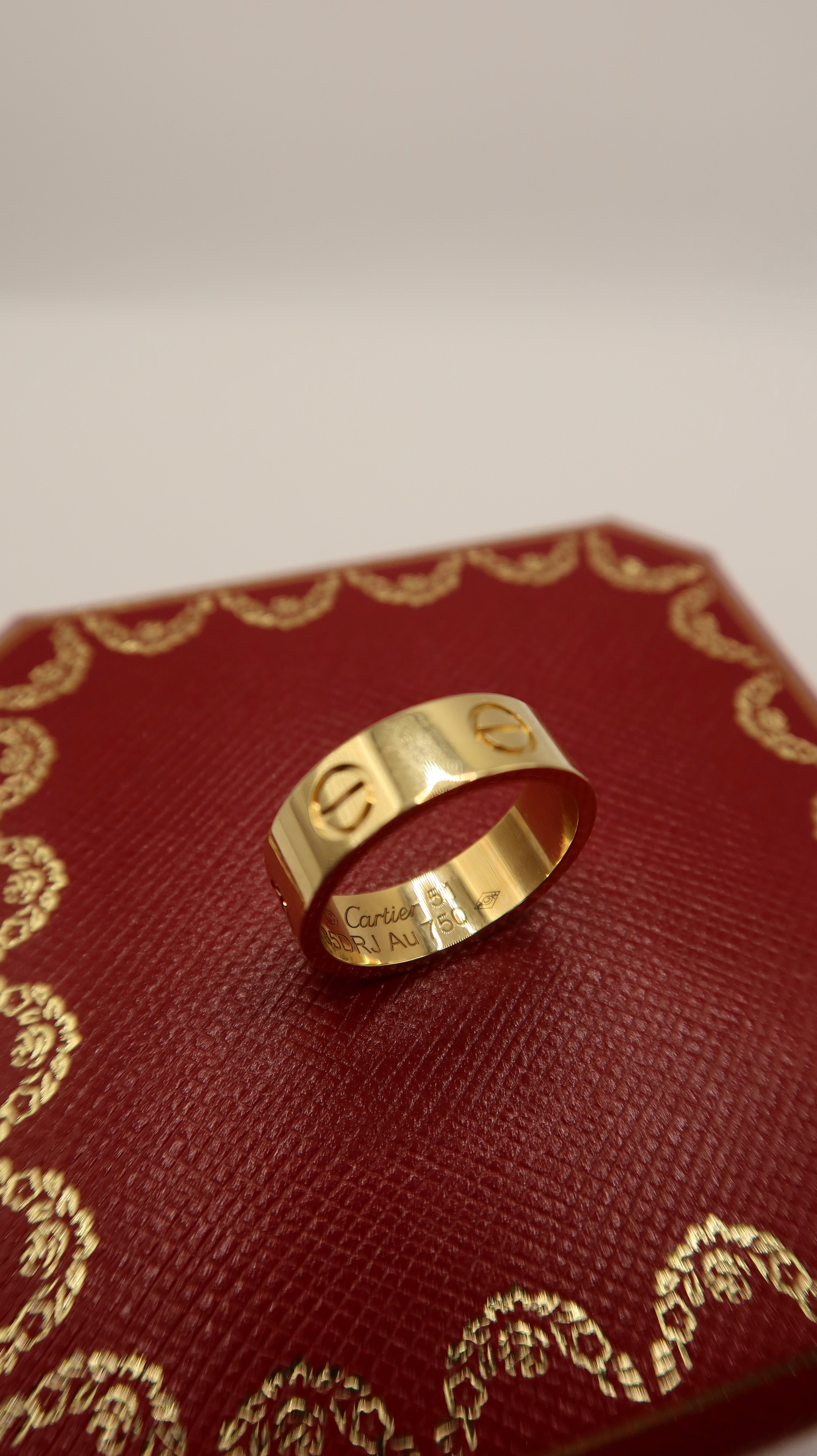 Cartier Love Ring (51/YG)