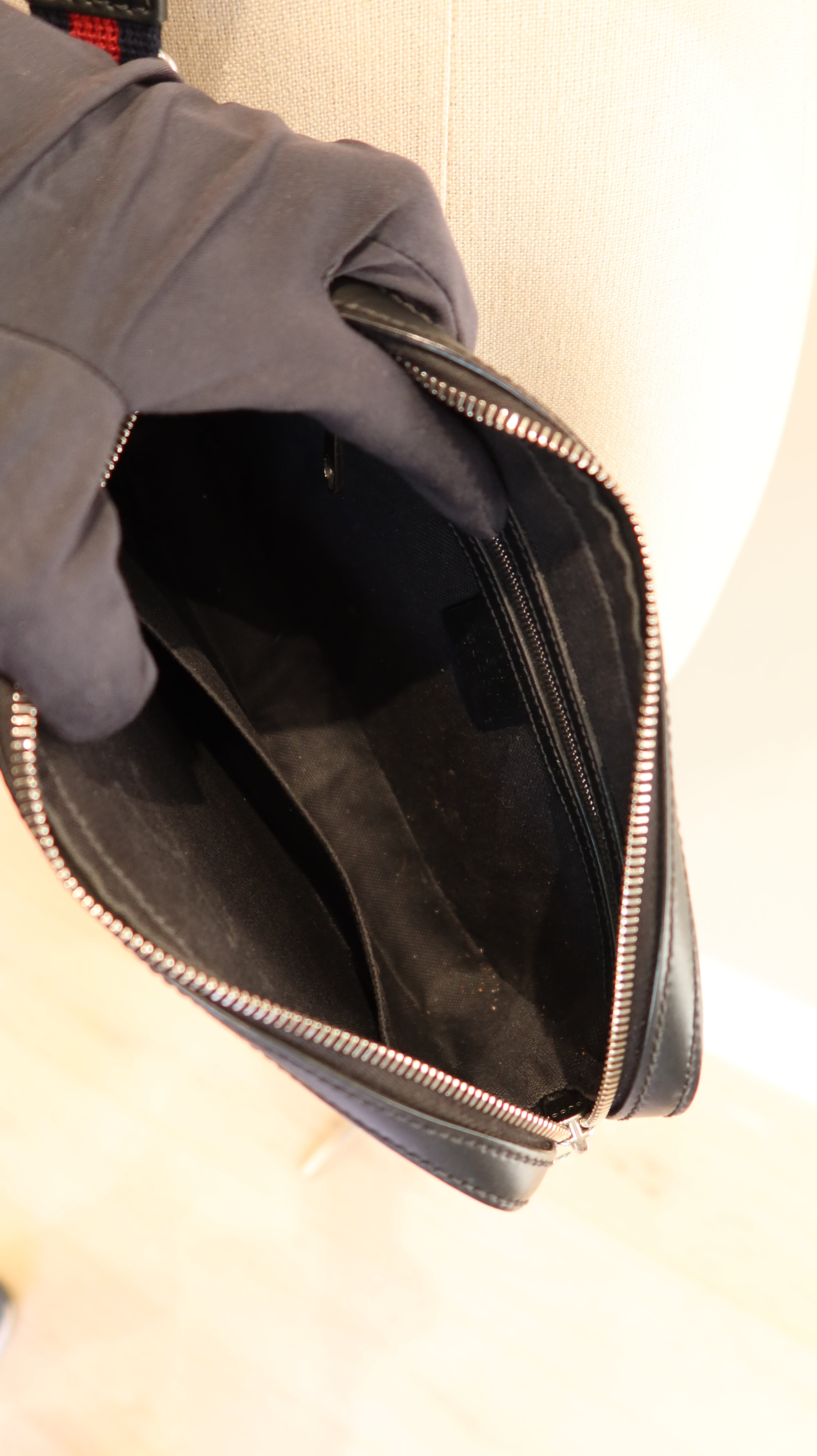 Gucci GG Pouch