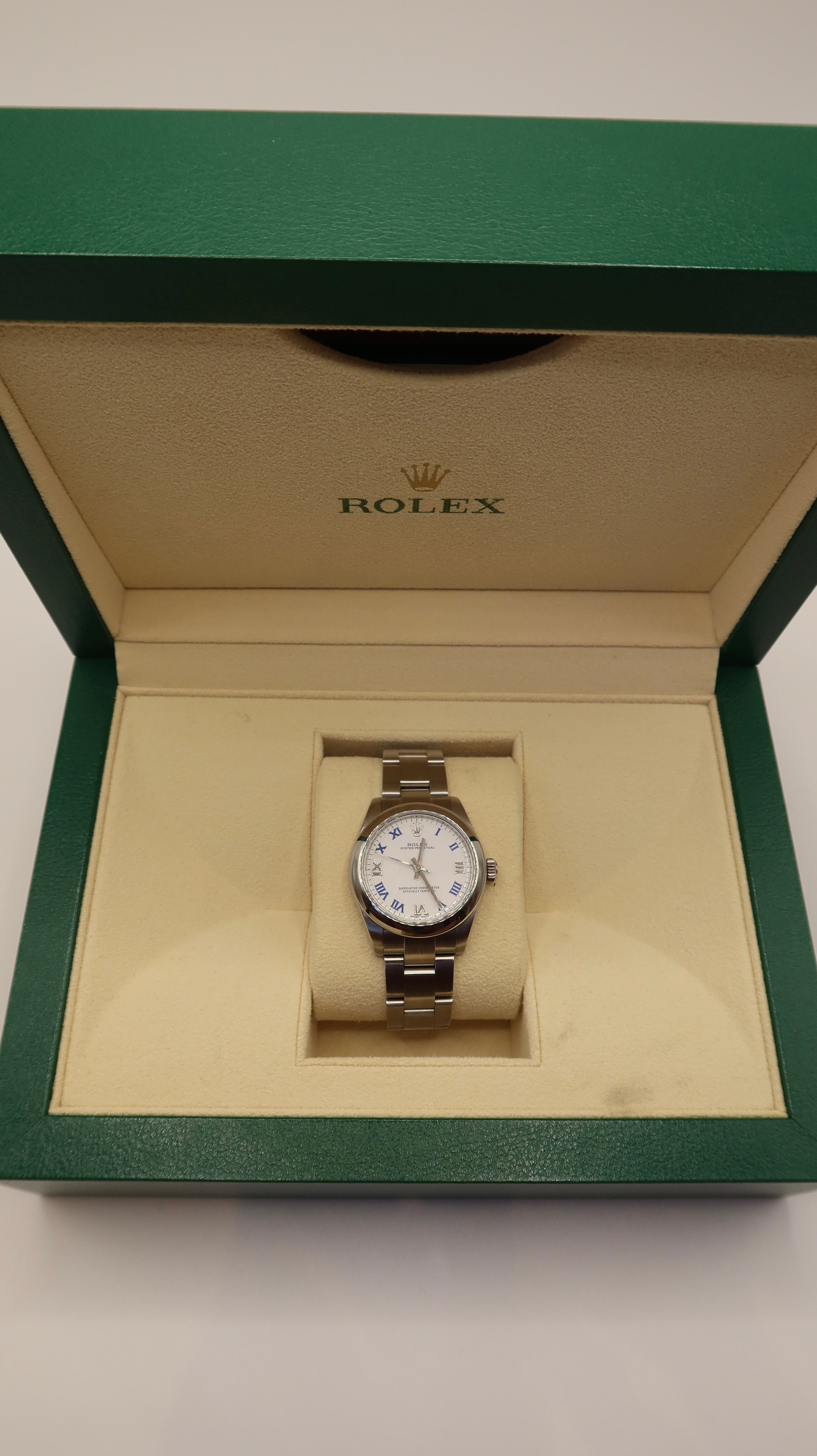 Rolex Oyster Perpetual (31mm)