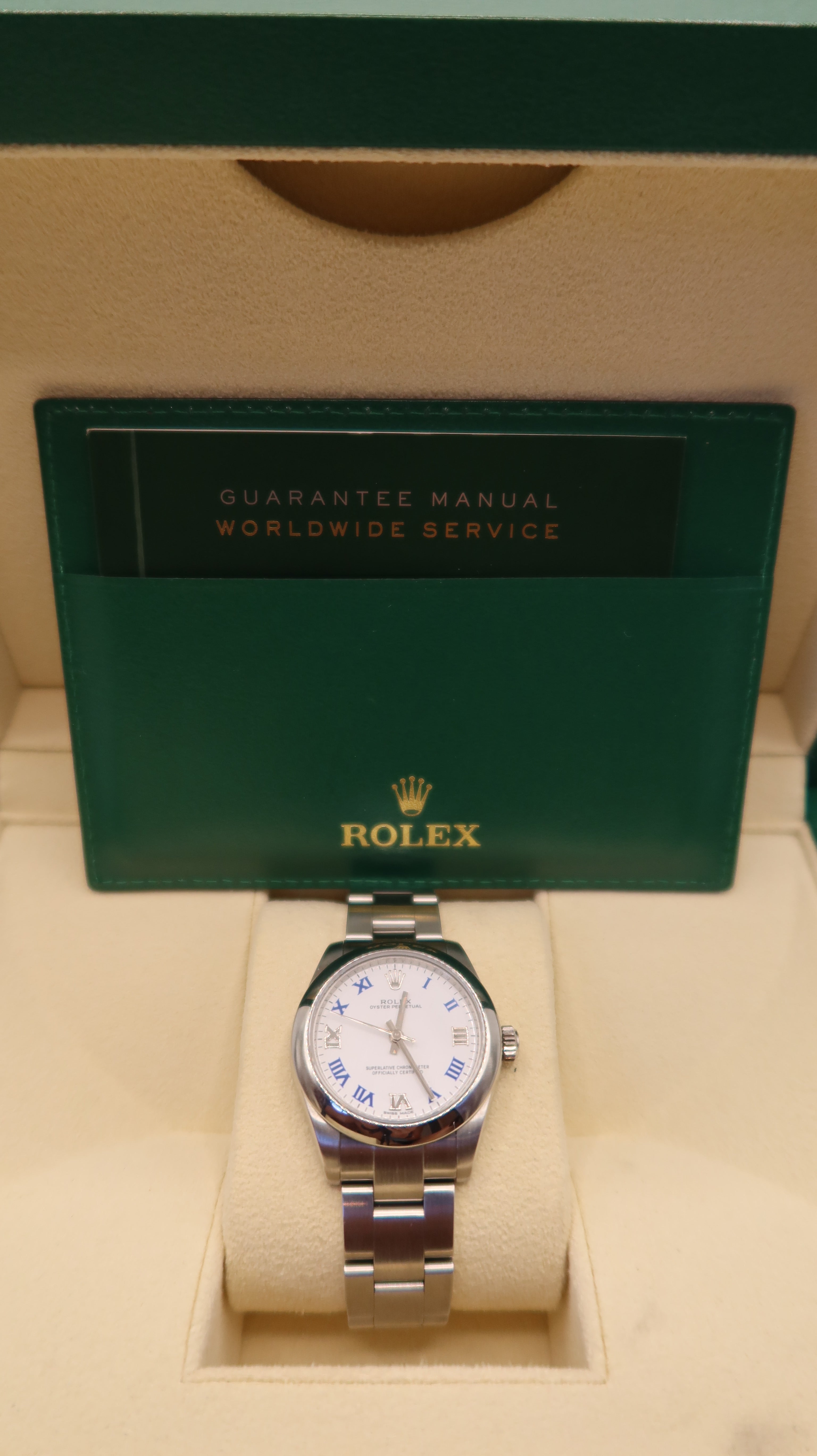 Rolex Oyster Perpetual (31mm)