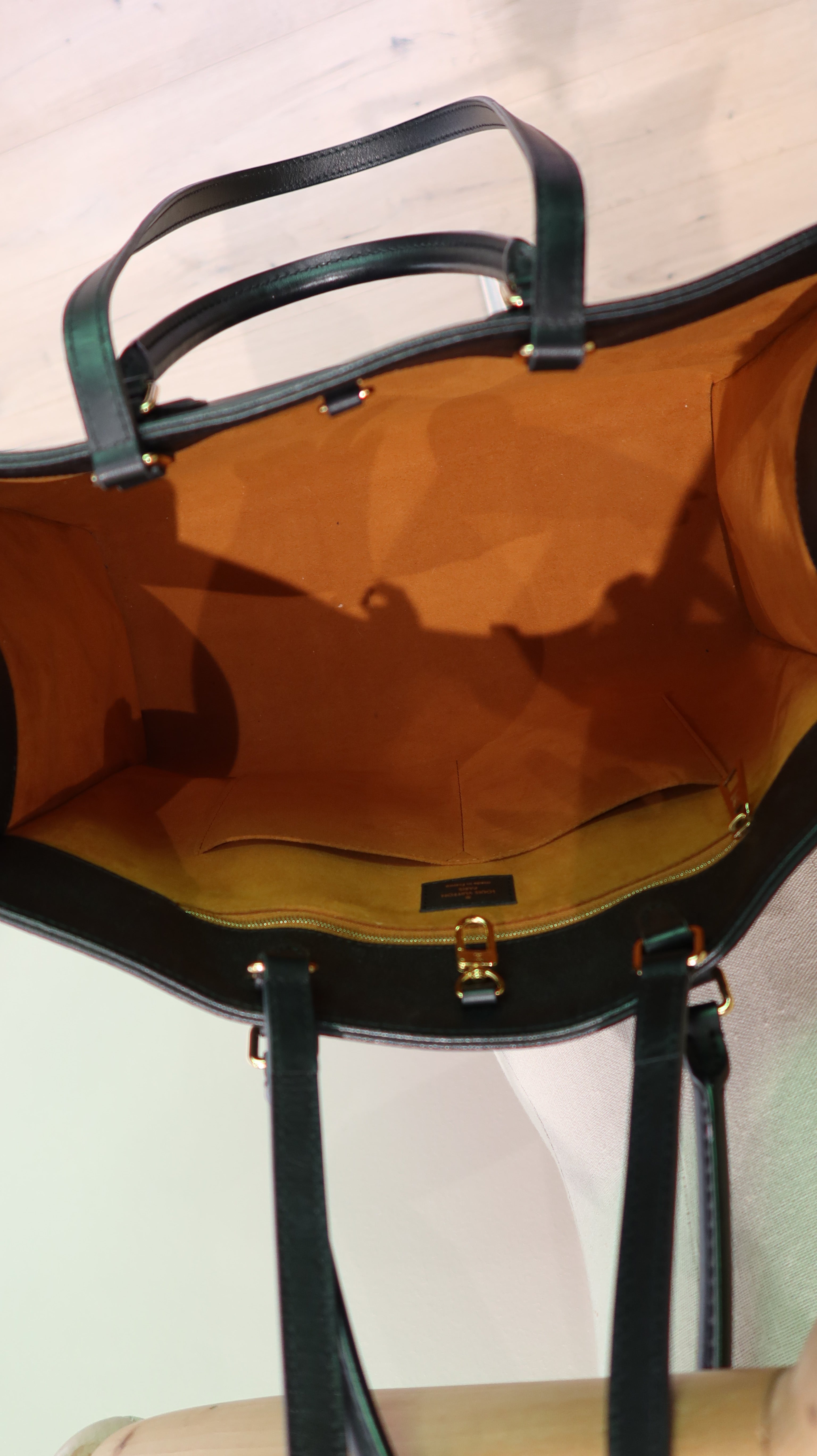 Louis Vuitton OnTheGo GM