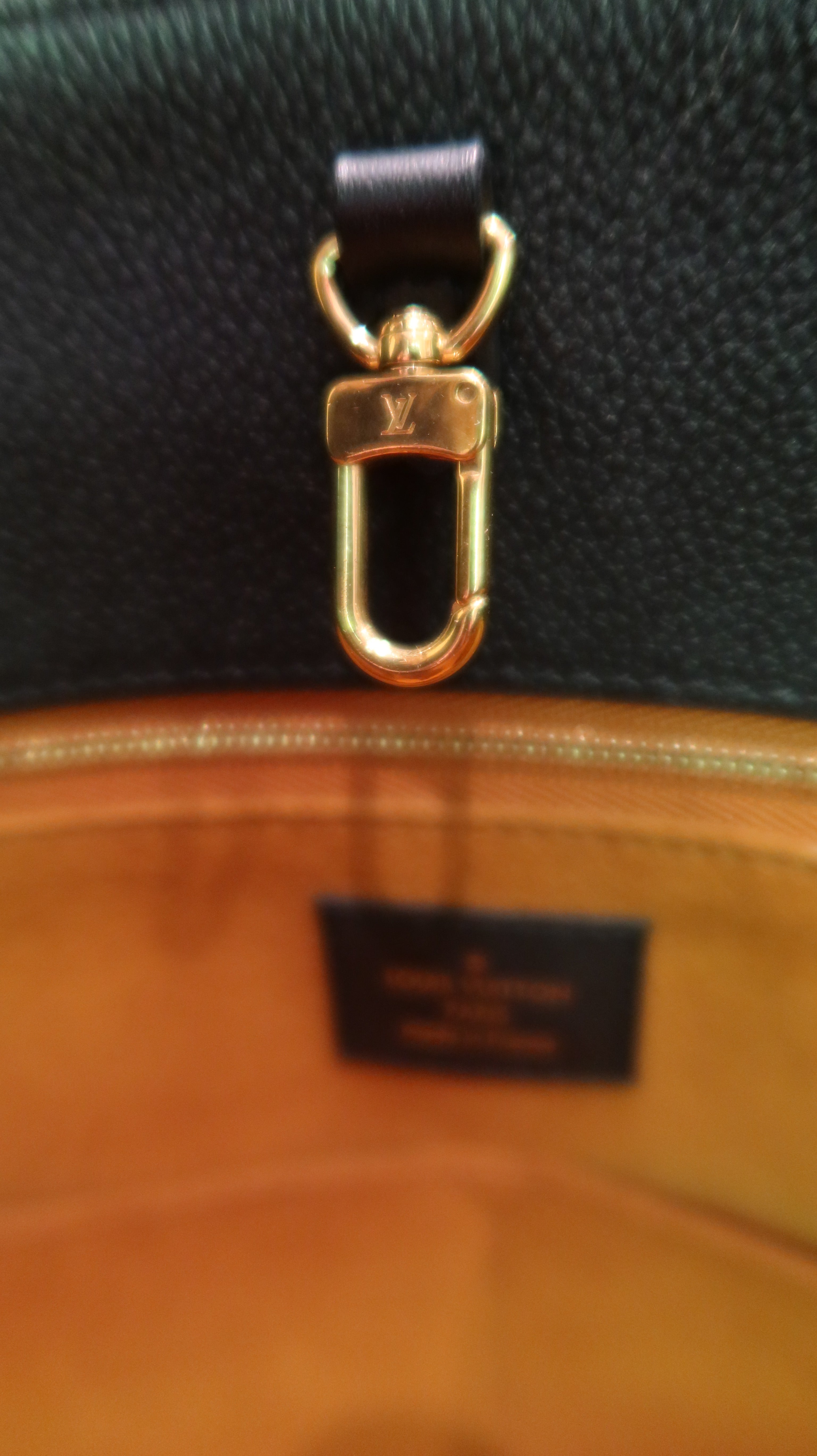 Louis Vuitton OnTheGo GM