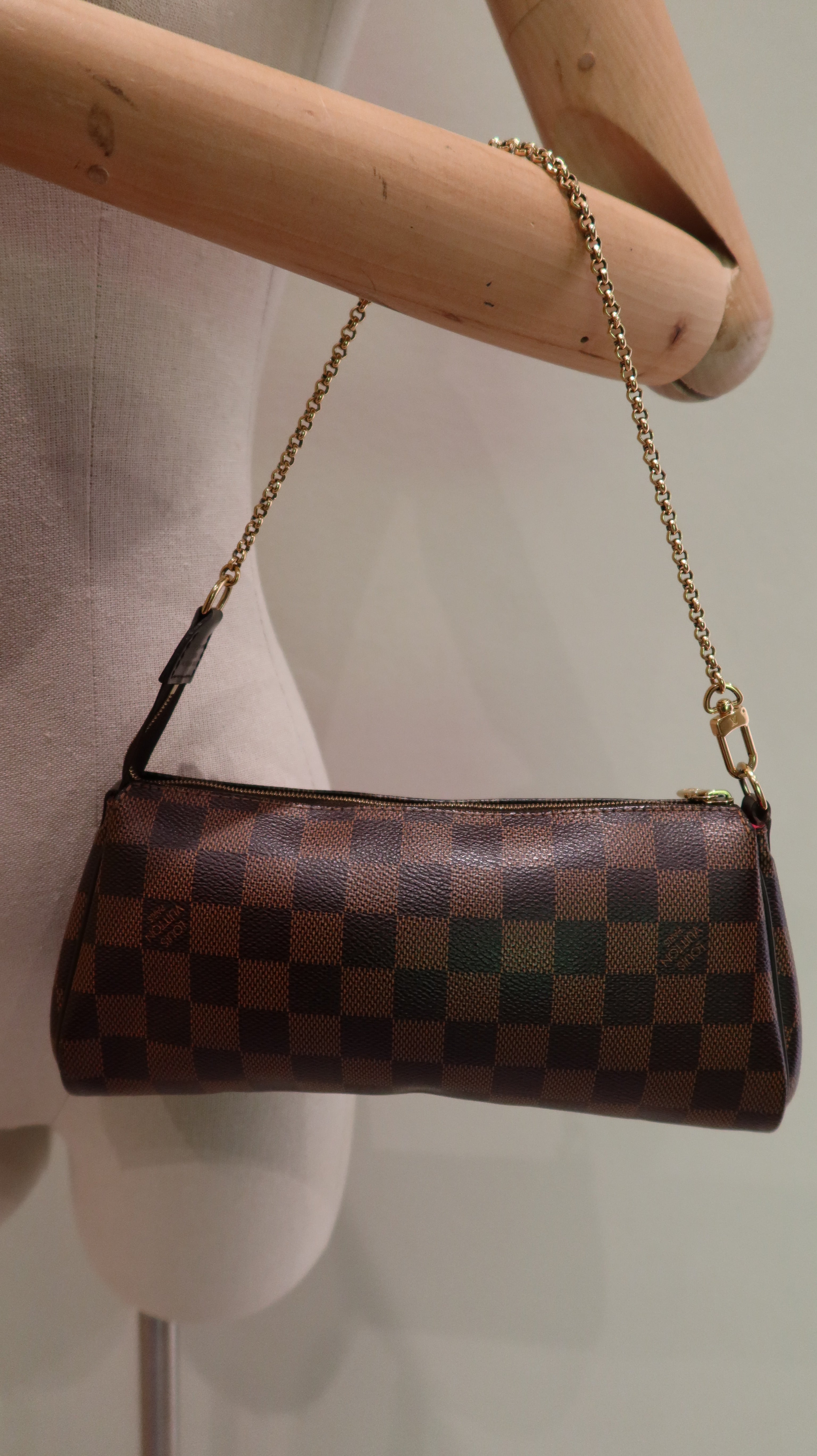 Louis Vuitton Eva Clutch