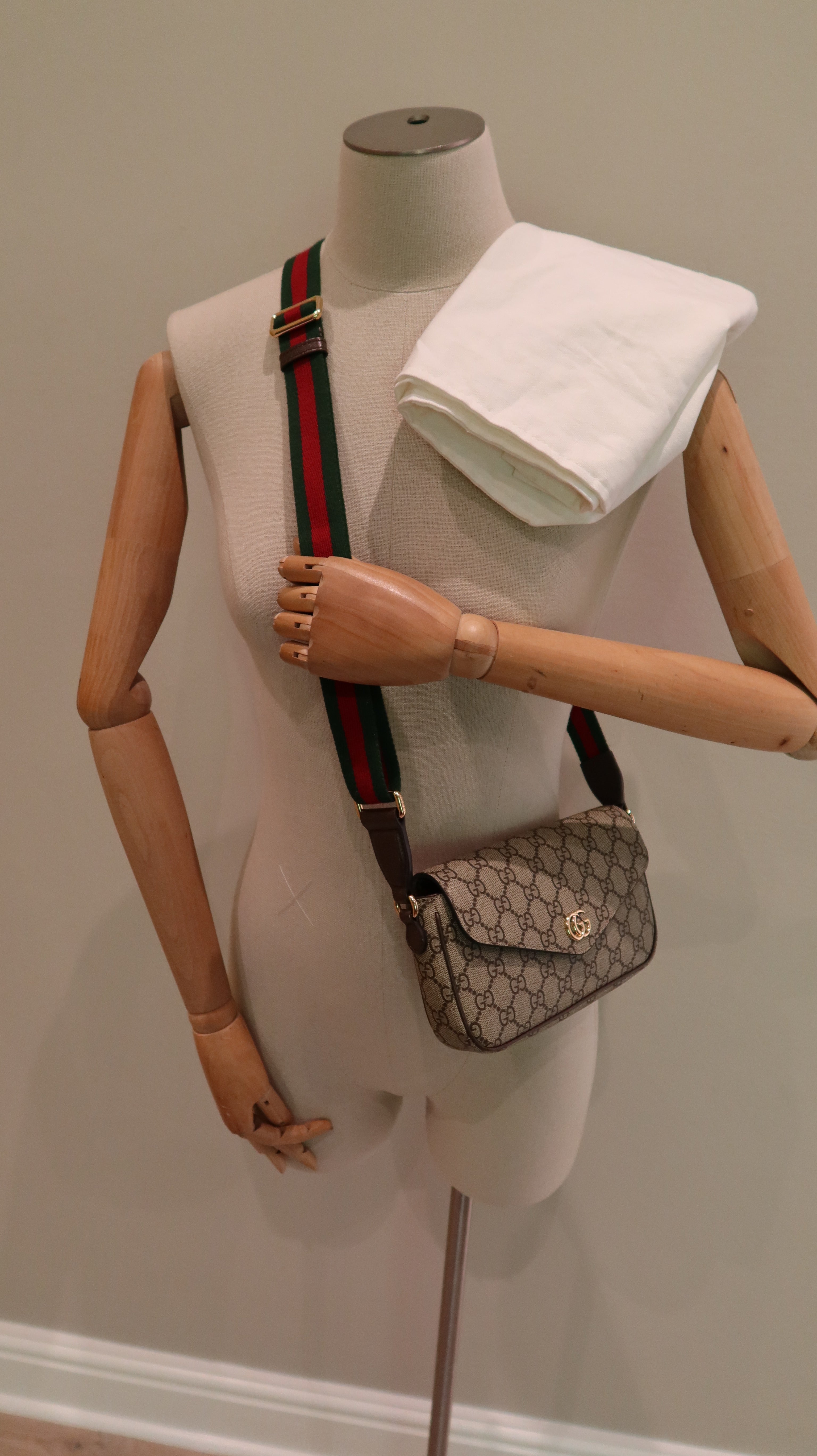 Gucci Ophidia Pochette