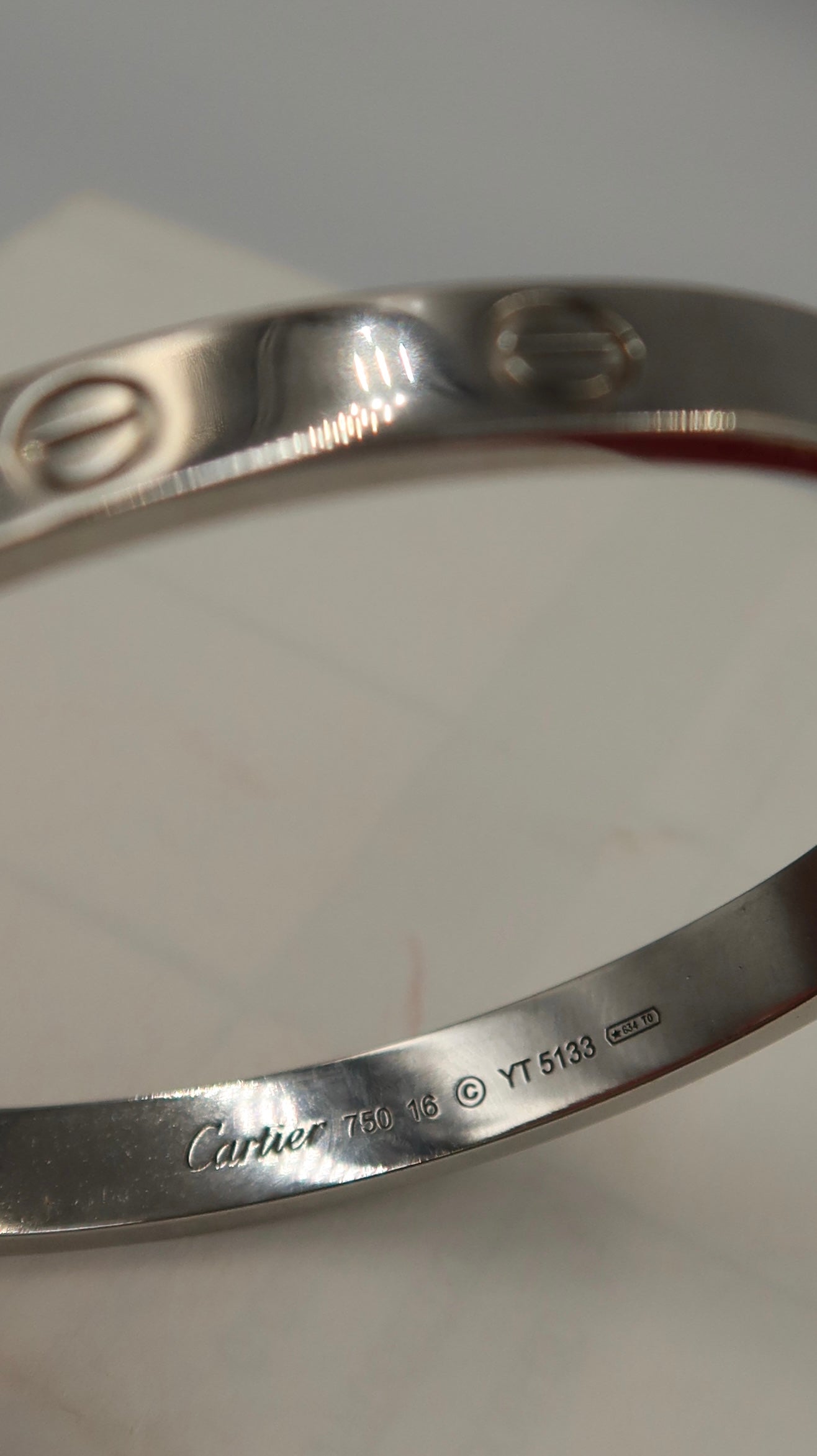 Cartier Love Bracelet (16/WG)