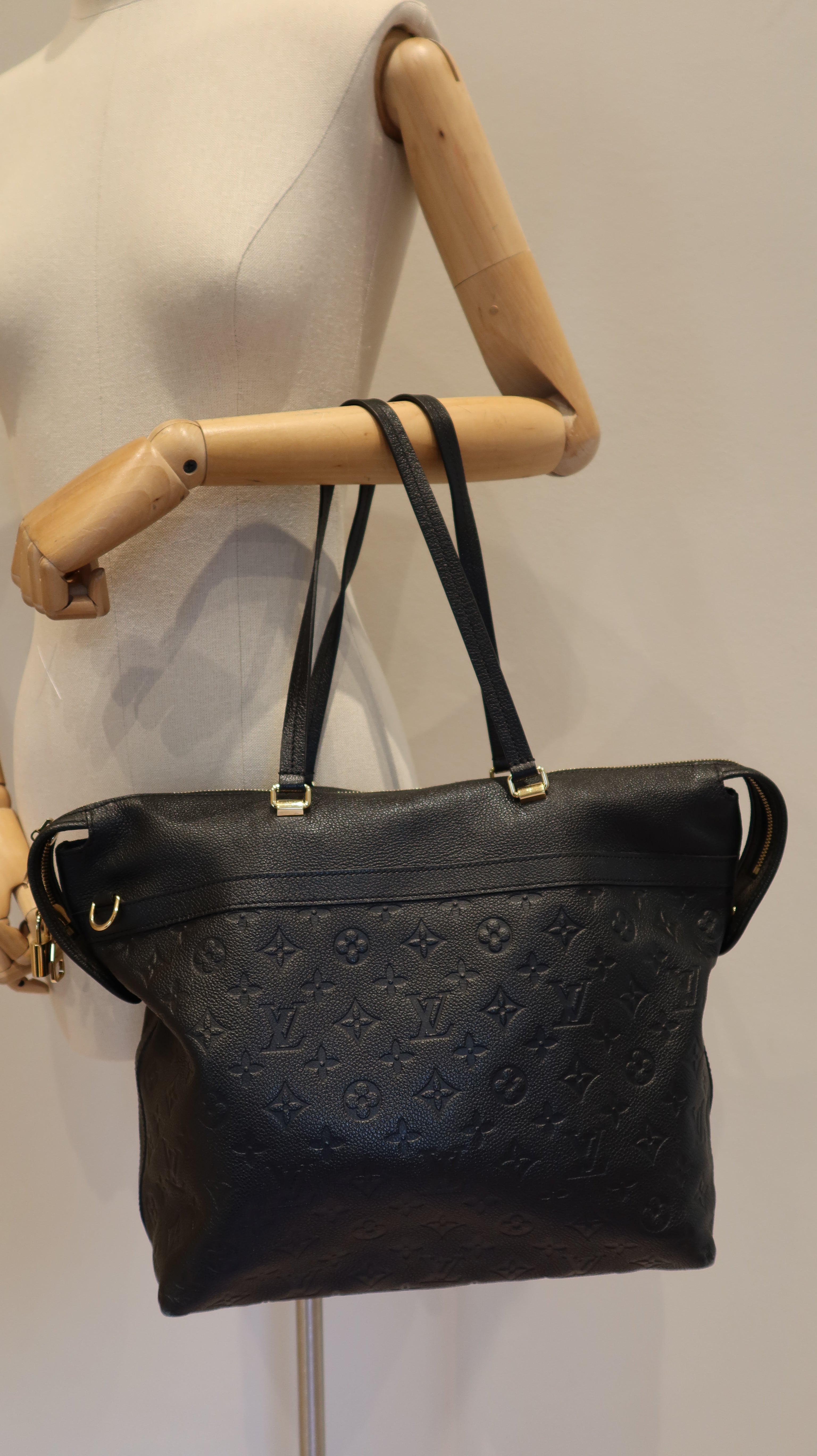 Louis Vuitton Bastille PM Bag