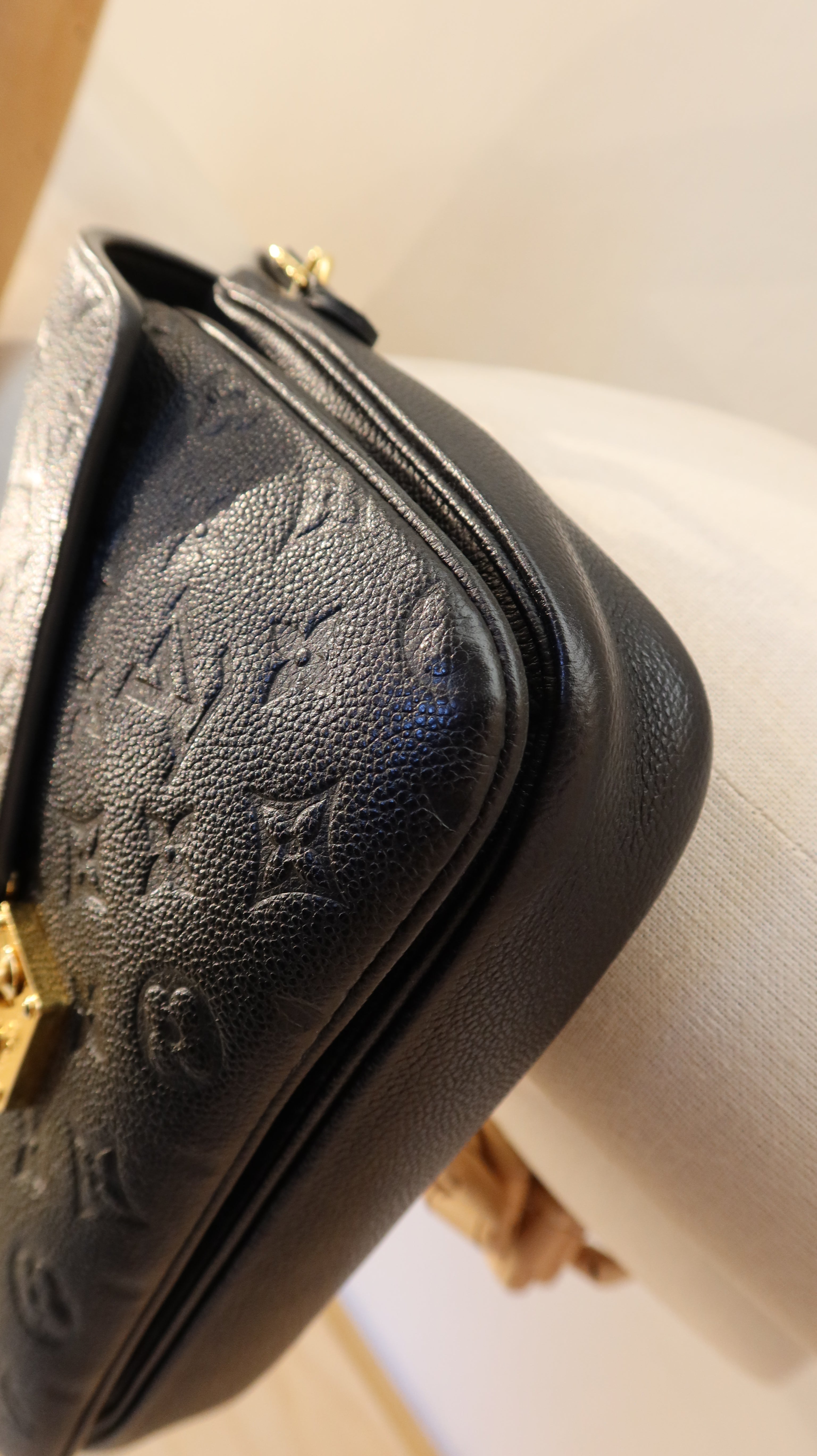 Louis Vuitton Pochette Metis Bag
