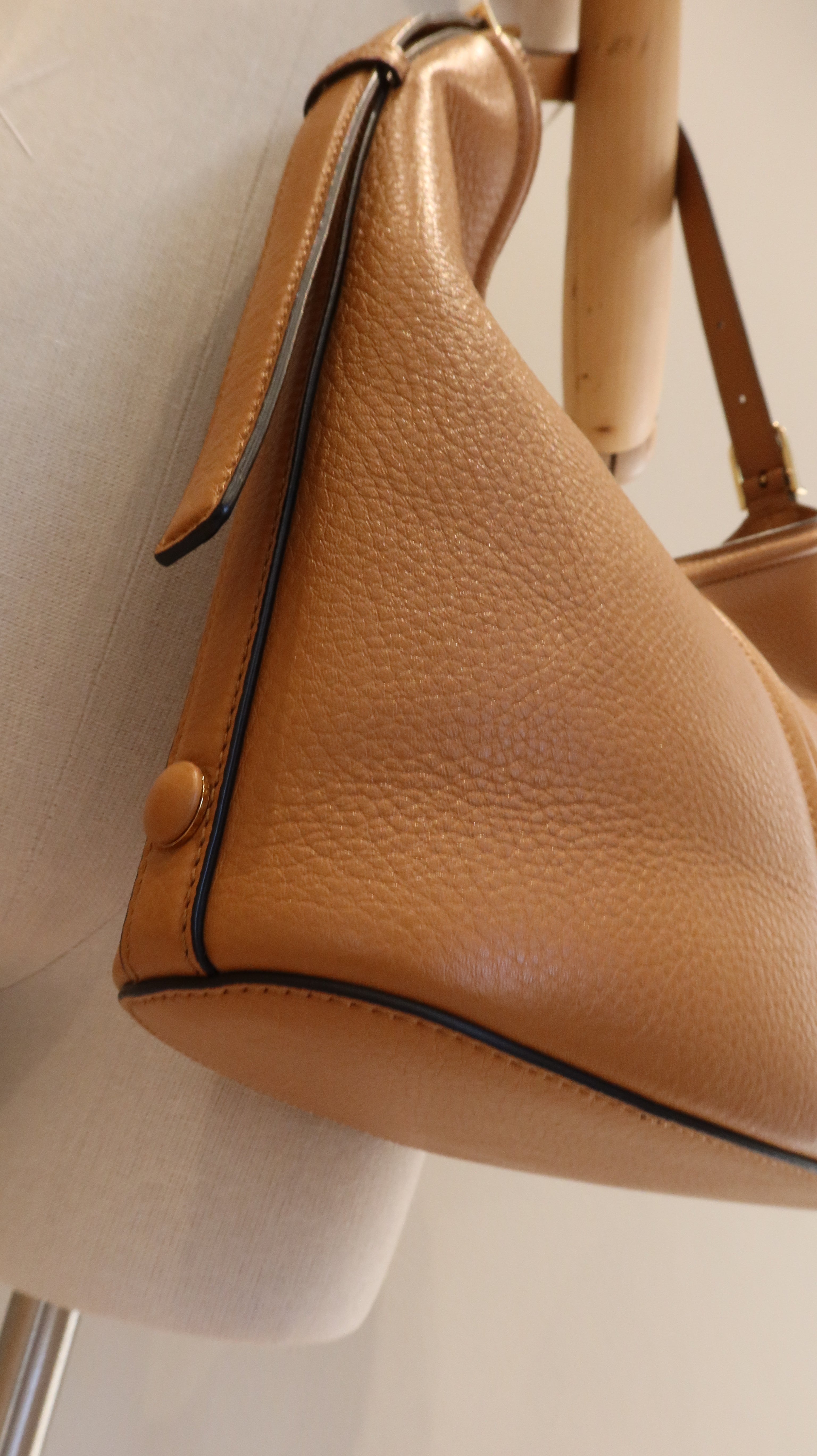 Valentino Garavani Vlogo Hobo Bag