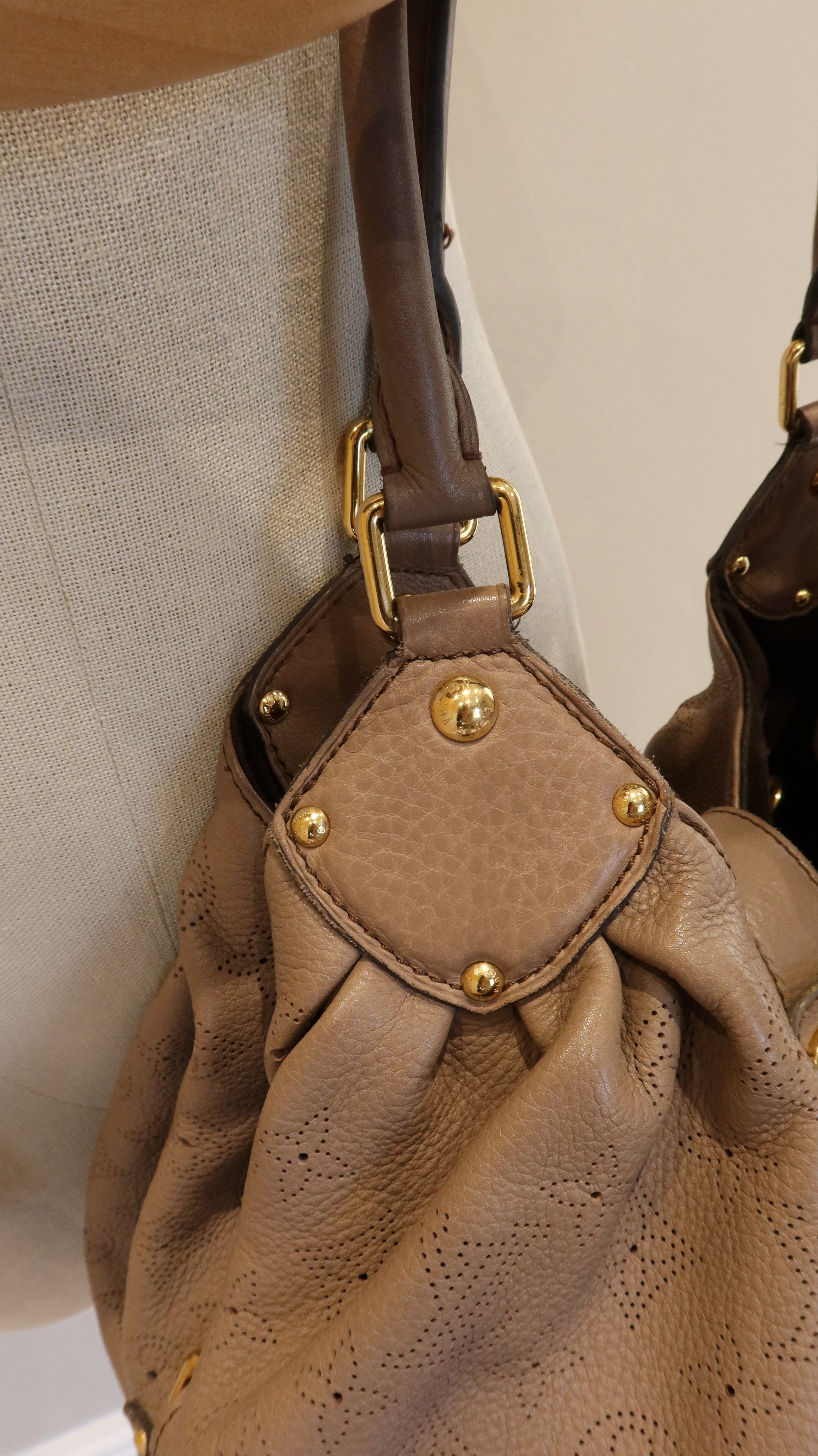 Louis Vuitton Mahina L Tote Bag