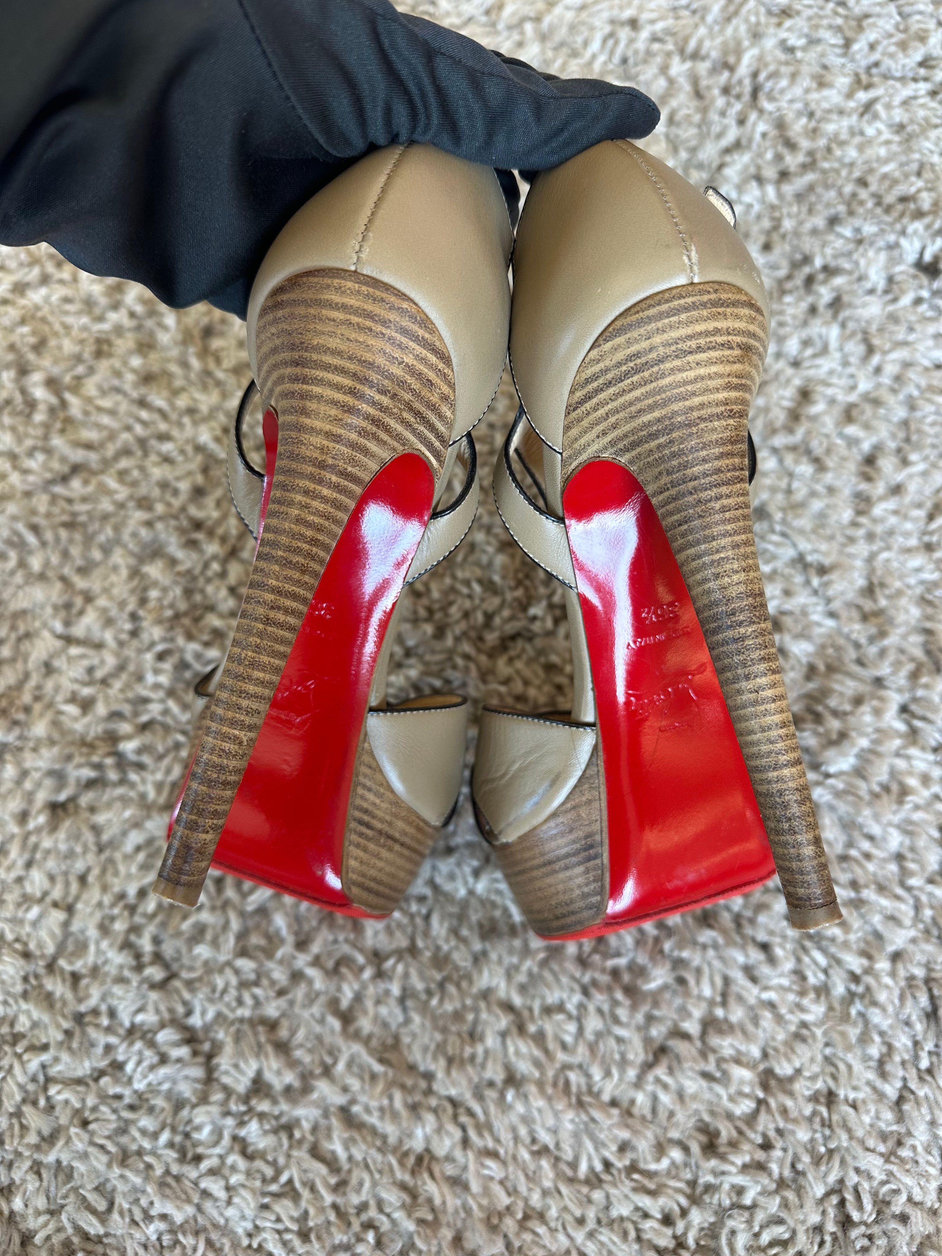 Christian Louboutin Heels (EU36.5)