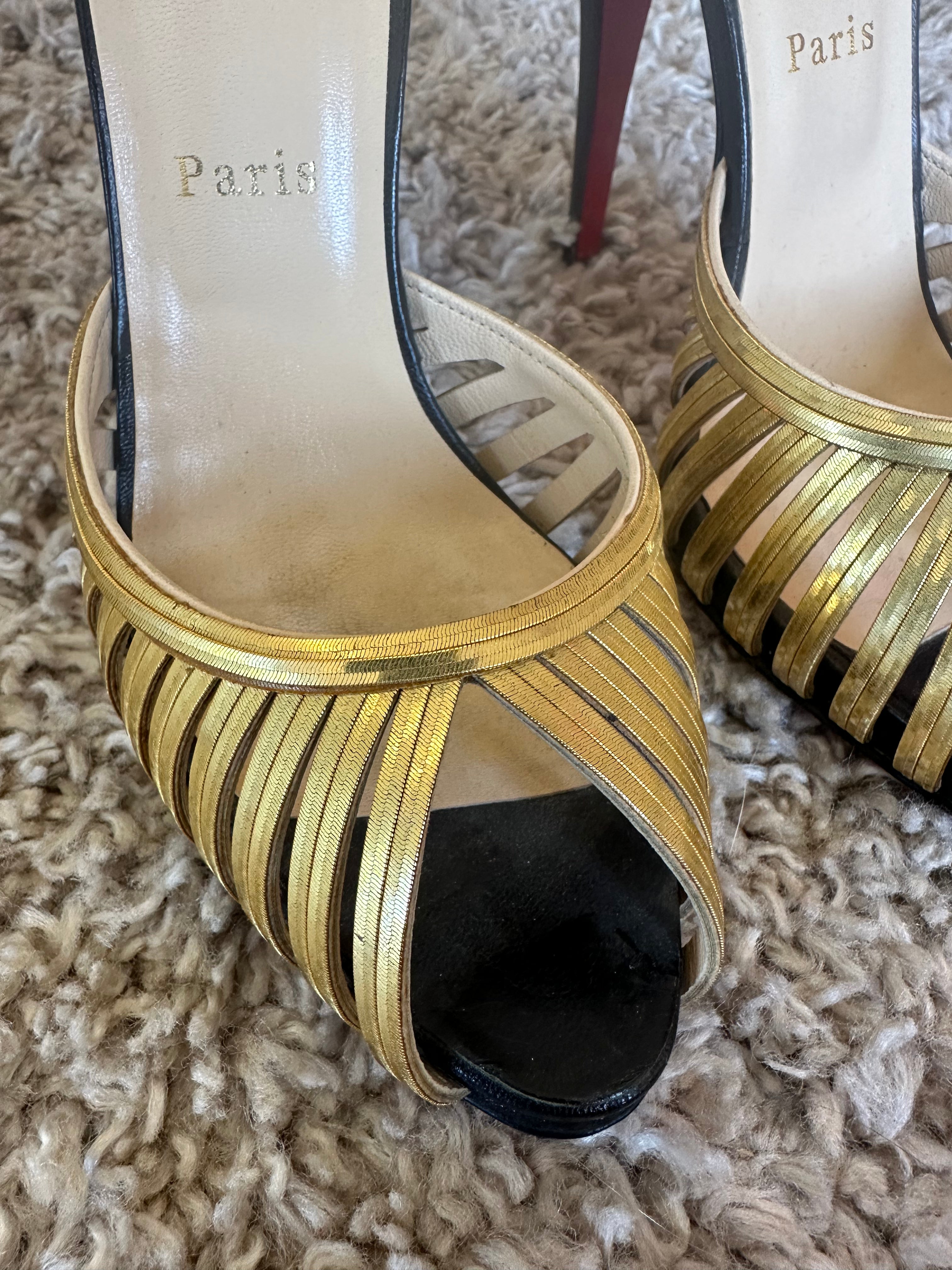 Christian Louboutin Heels (EU40)