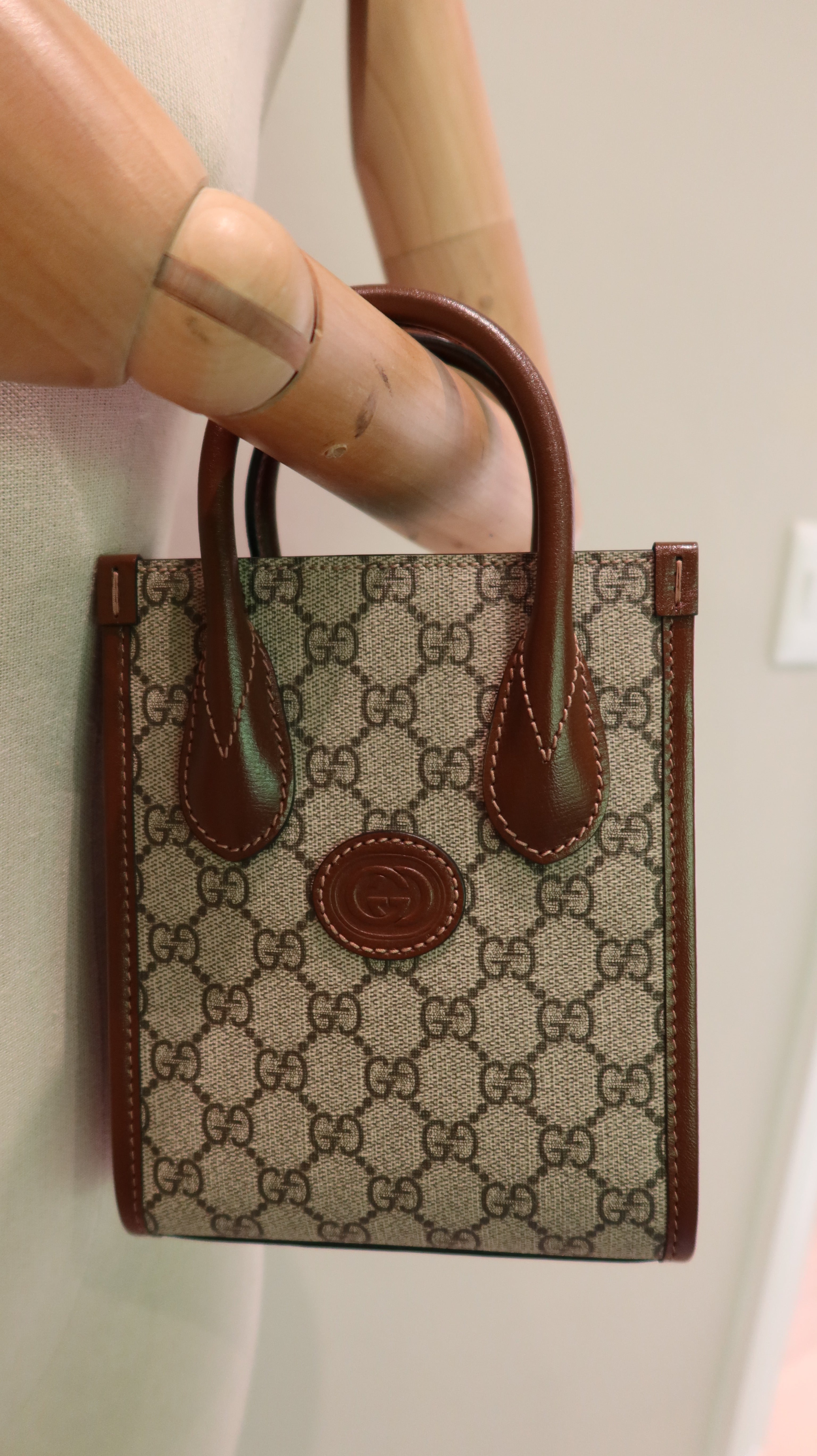 Gucci Supreme Mini Tote Bag