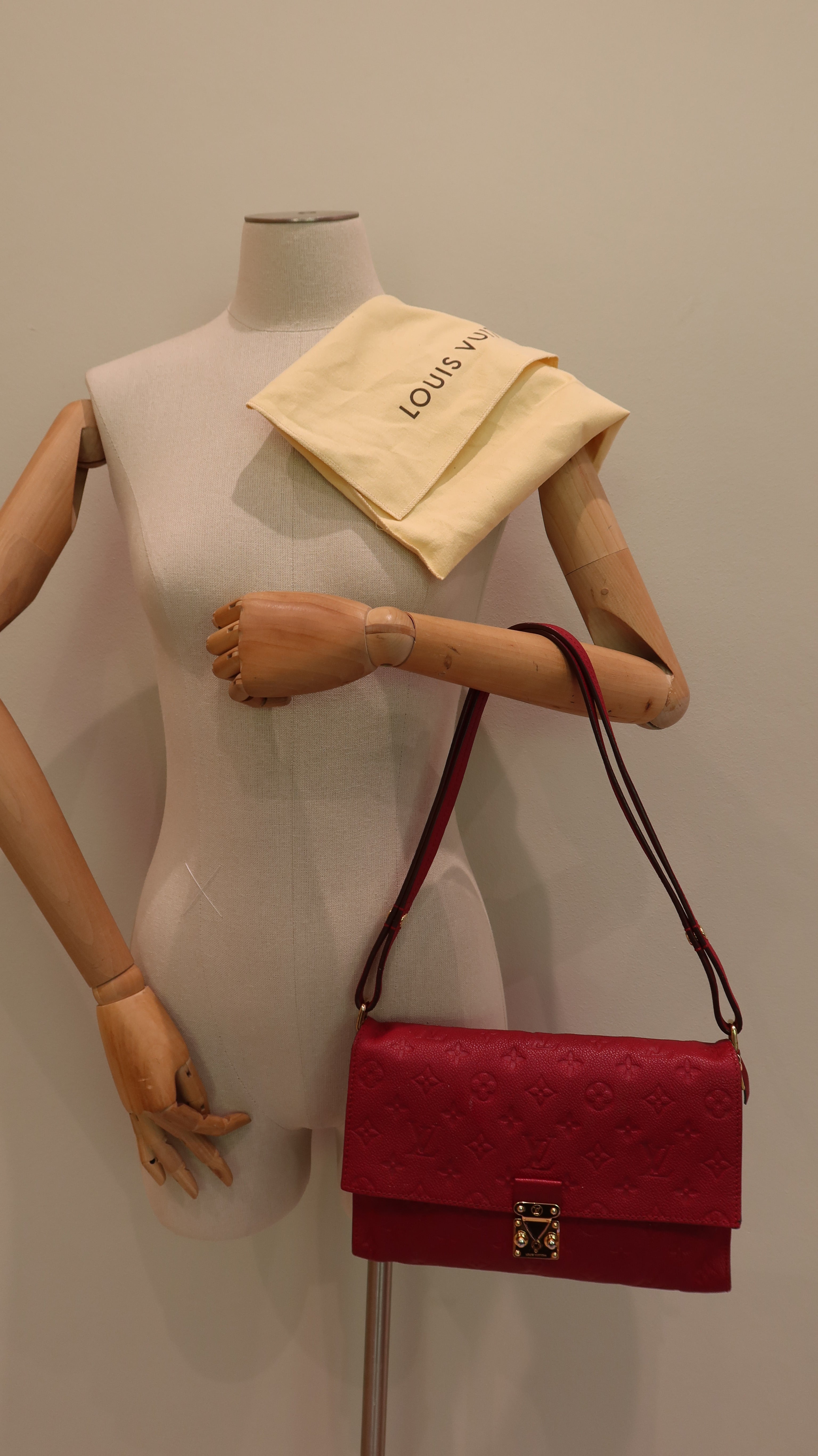 Louis Vuitton Fascinate Bag