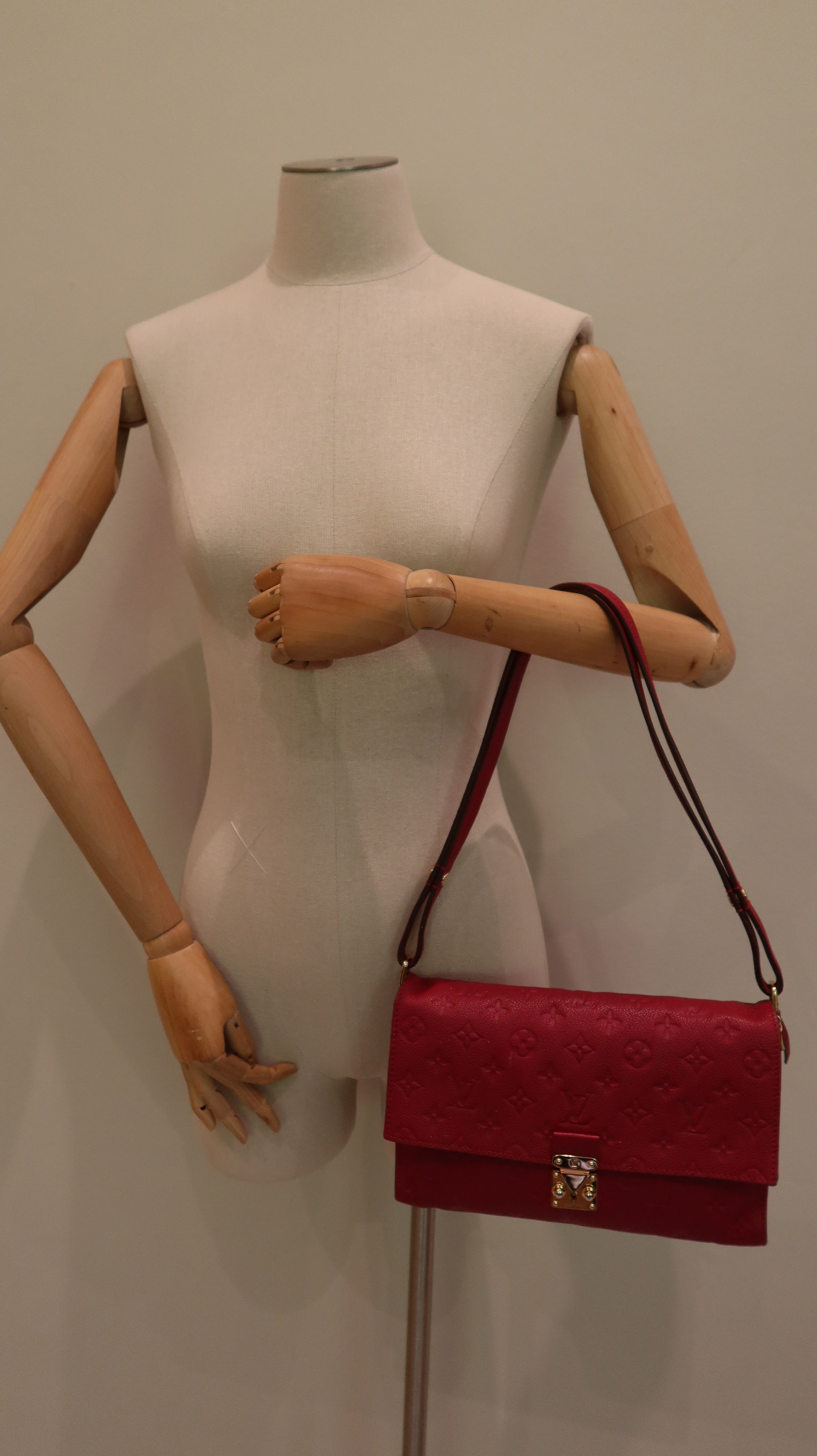 Louis Vuitton Fascinate Bag