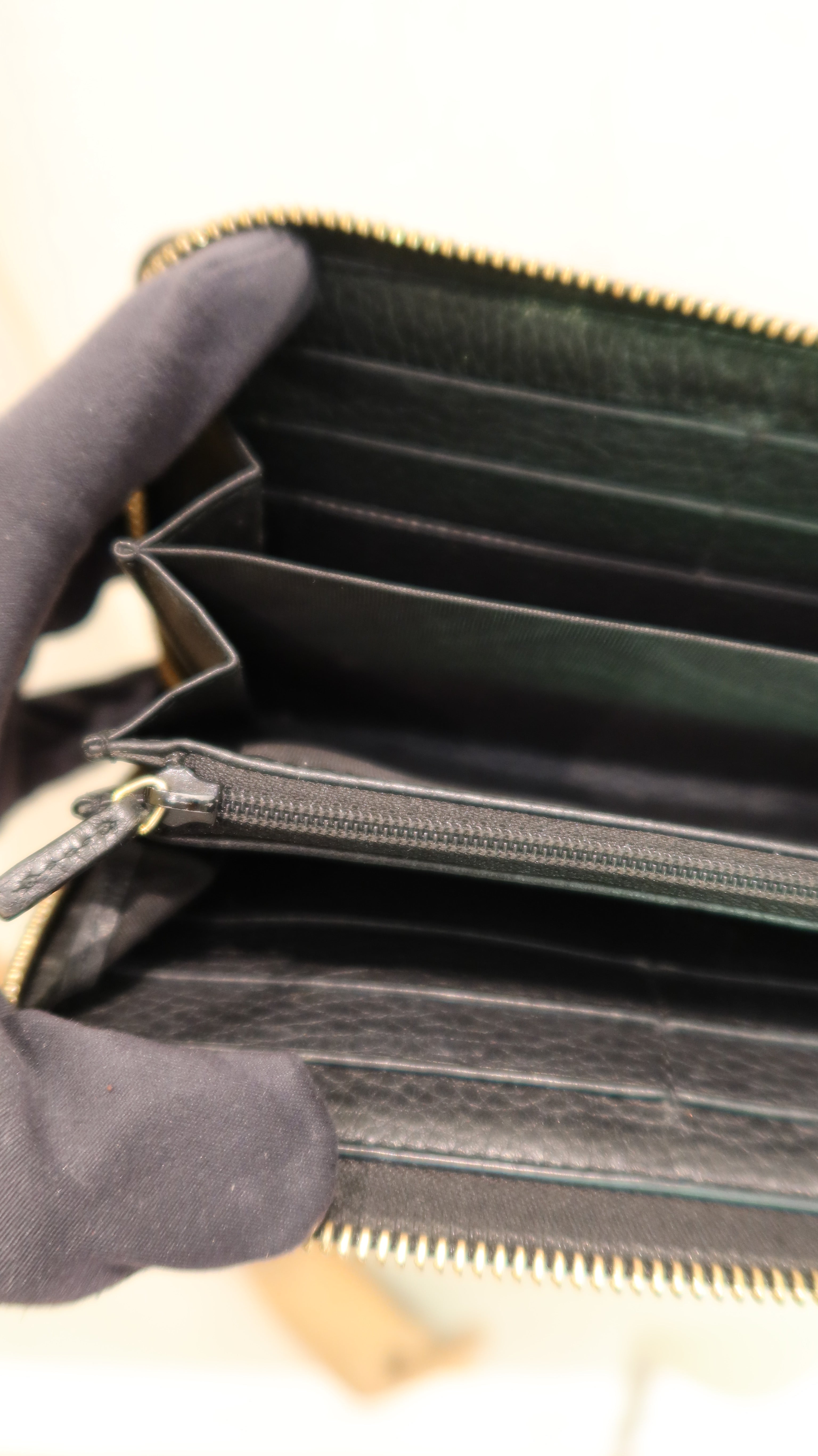 Gucci Marmont Zip Around Wallet