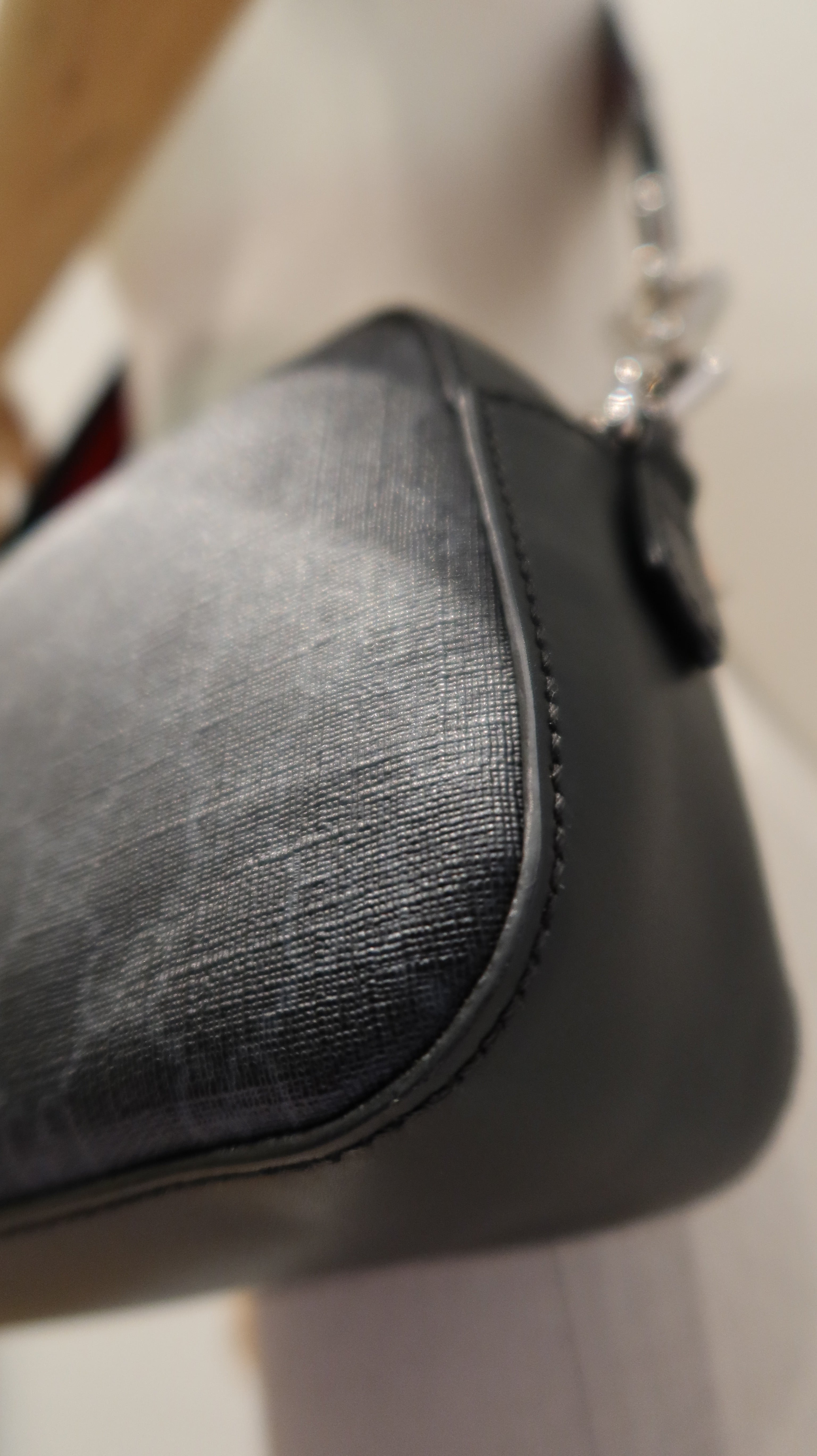 Gucci GG Supreme Camera Bag