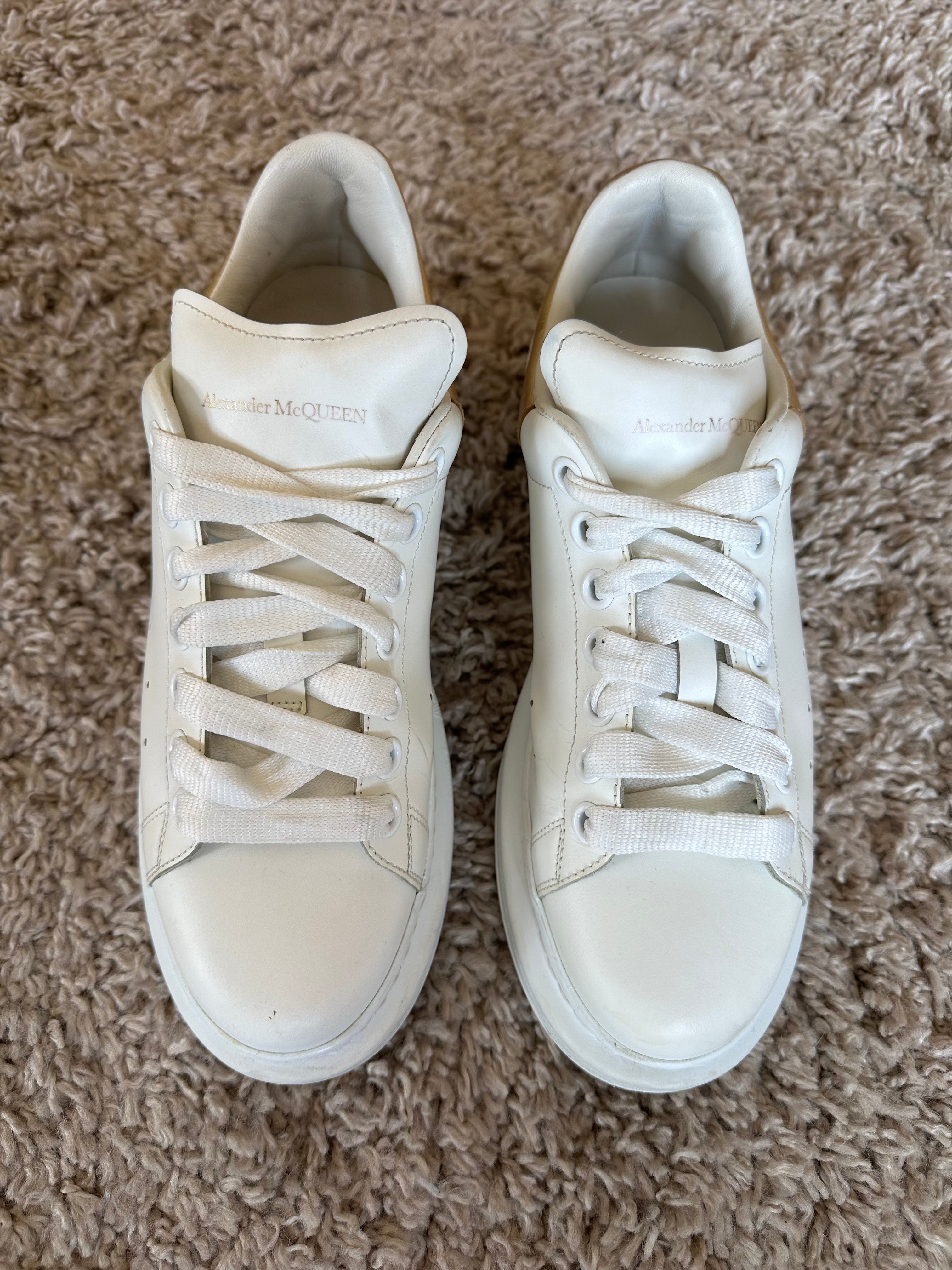 Alexander McQueen Sneakers (EU40)