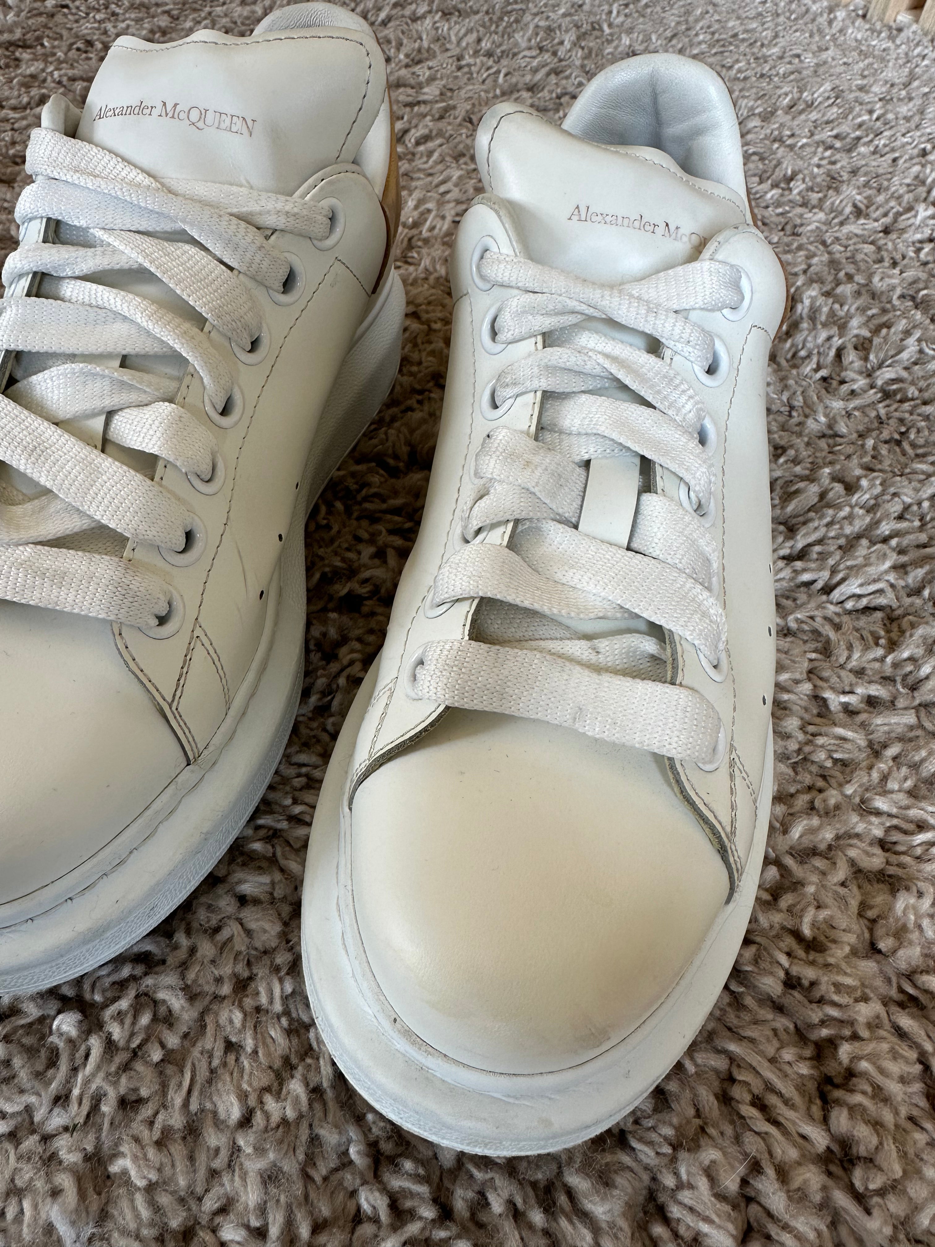 Alexander McQueen Sneakers (EU40)