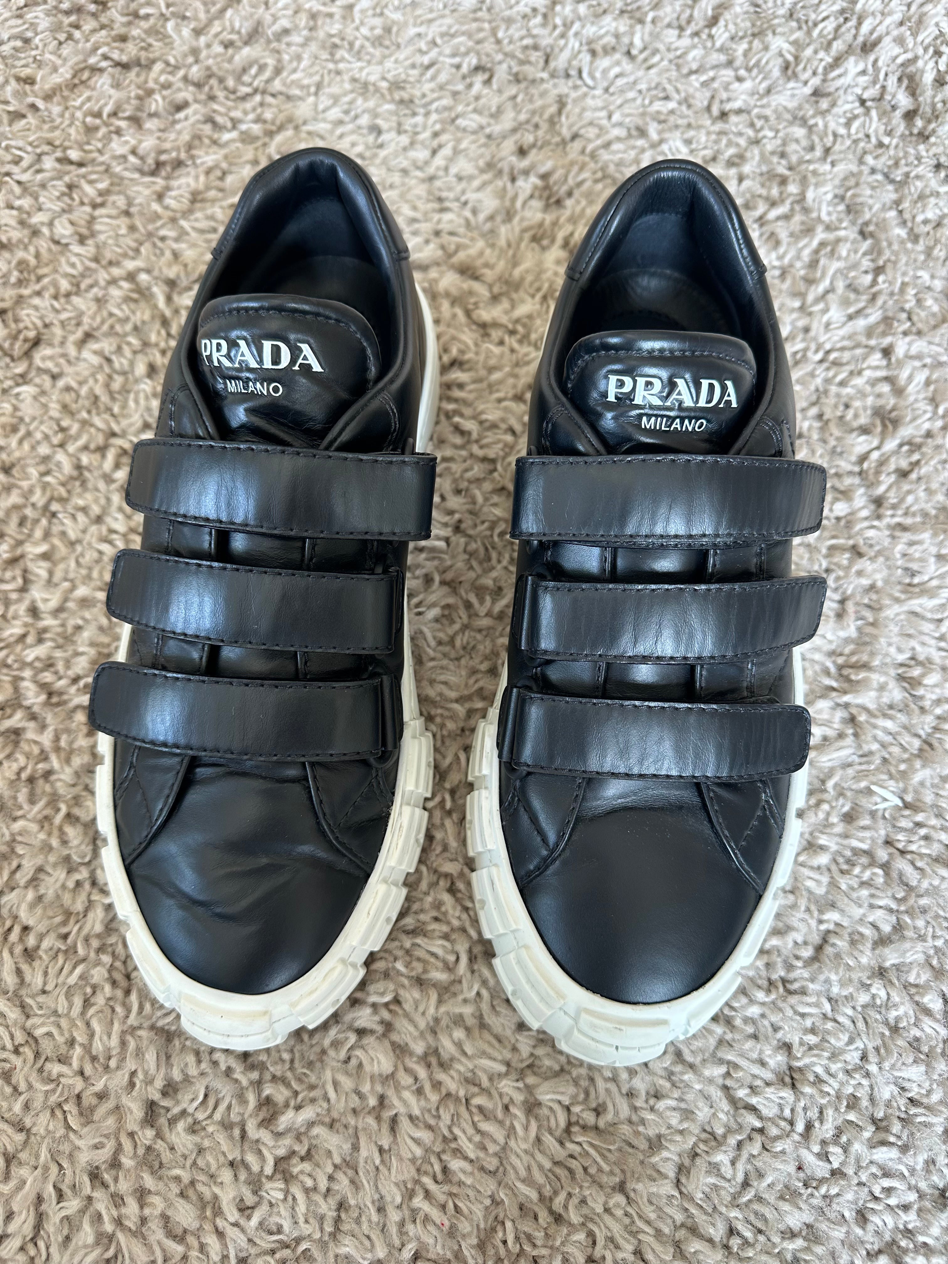 Prada Sneakers (EU39)