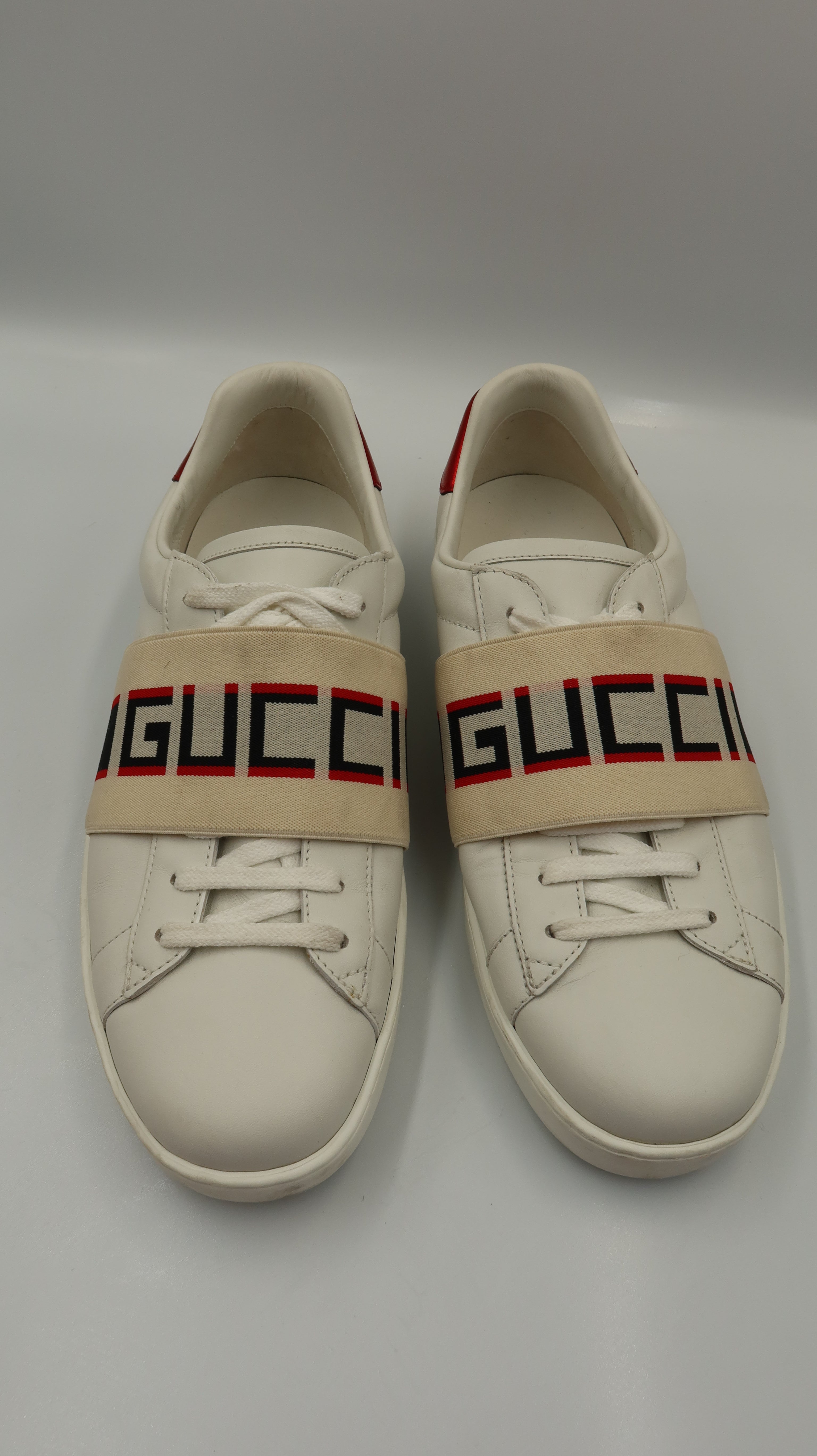Gucci Sneakers (EU39.5)