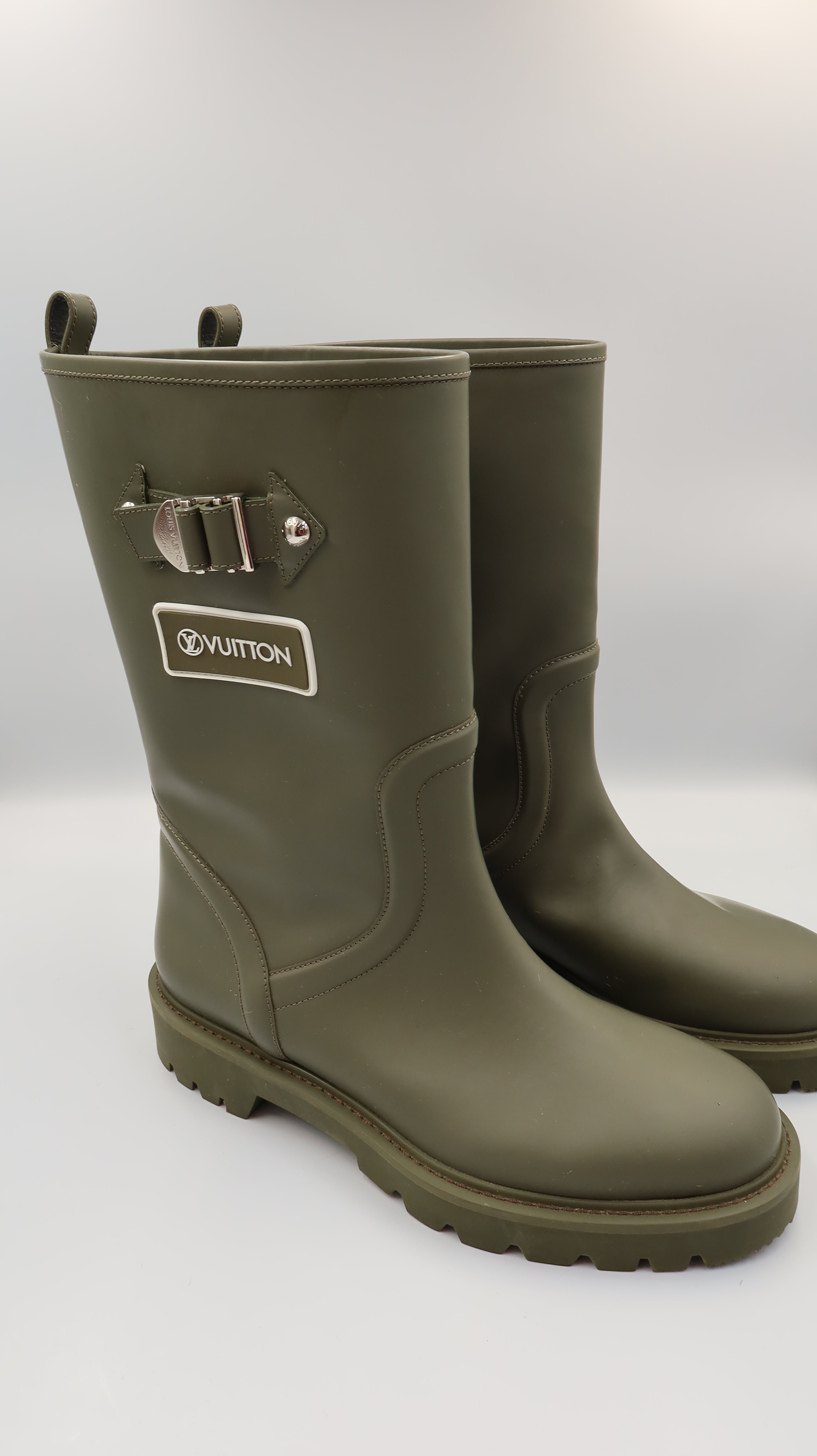 Louis Vuitton Boots (EU41)