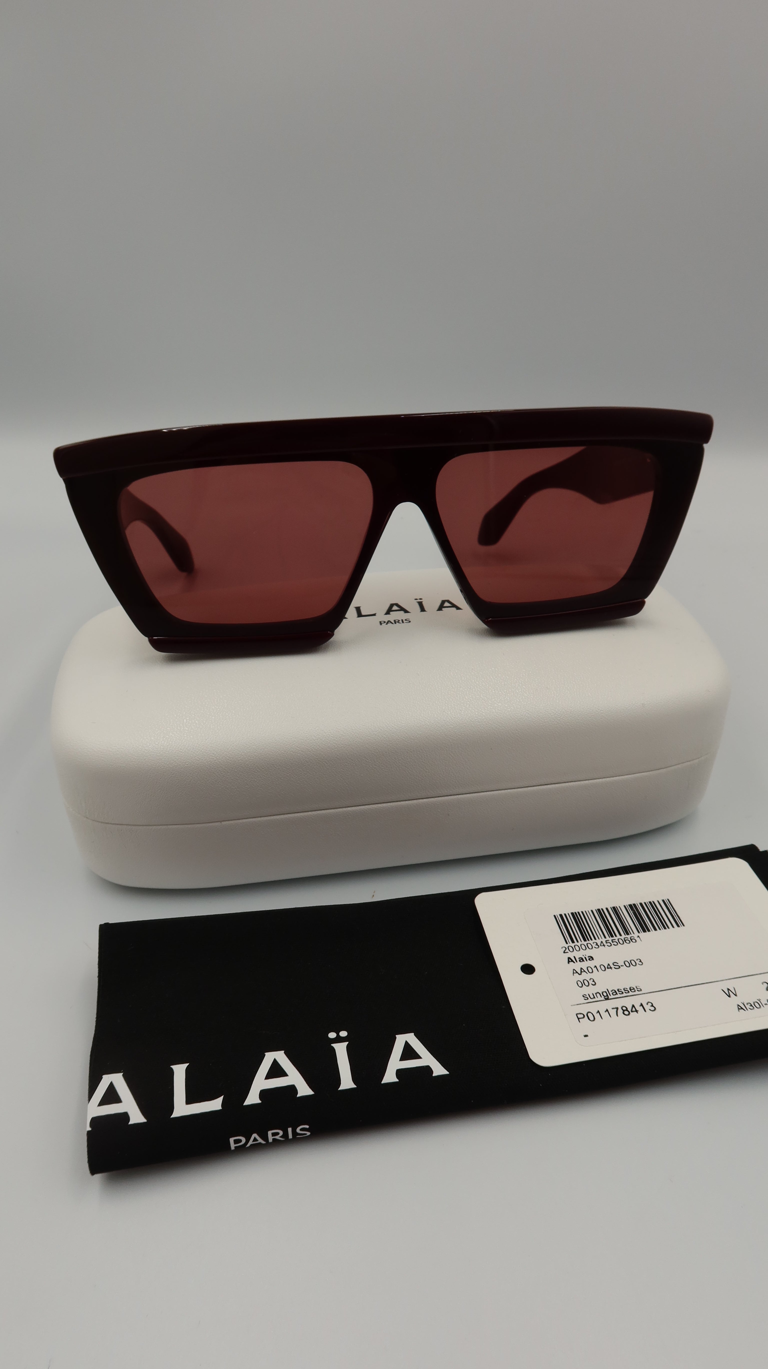 ALAÏA Sunglasses
