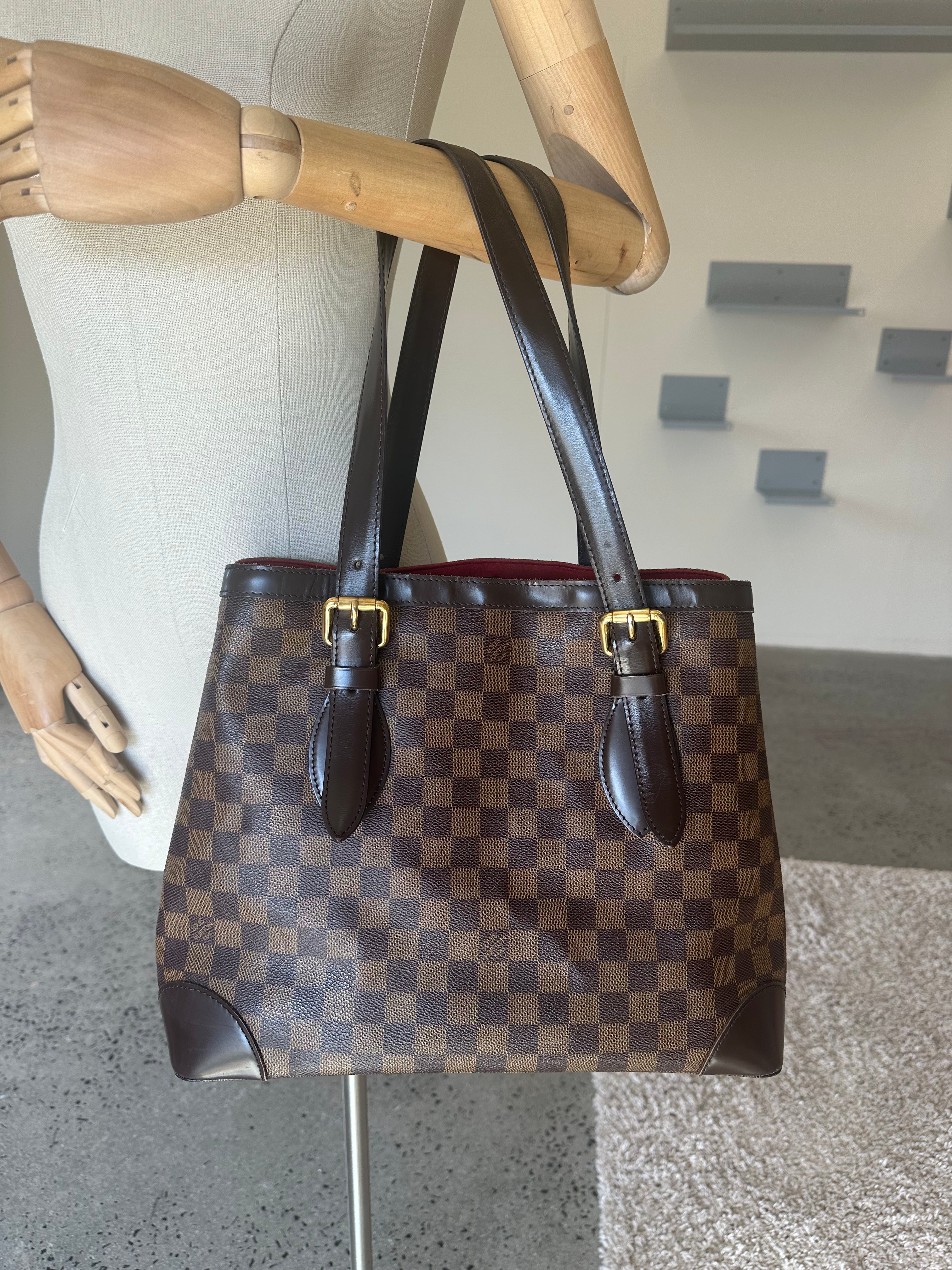 Louis Vuitton Hampstead MM bag