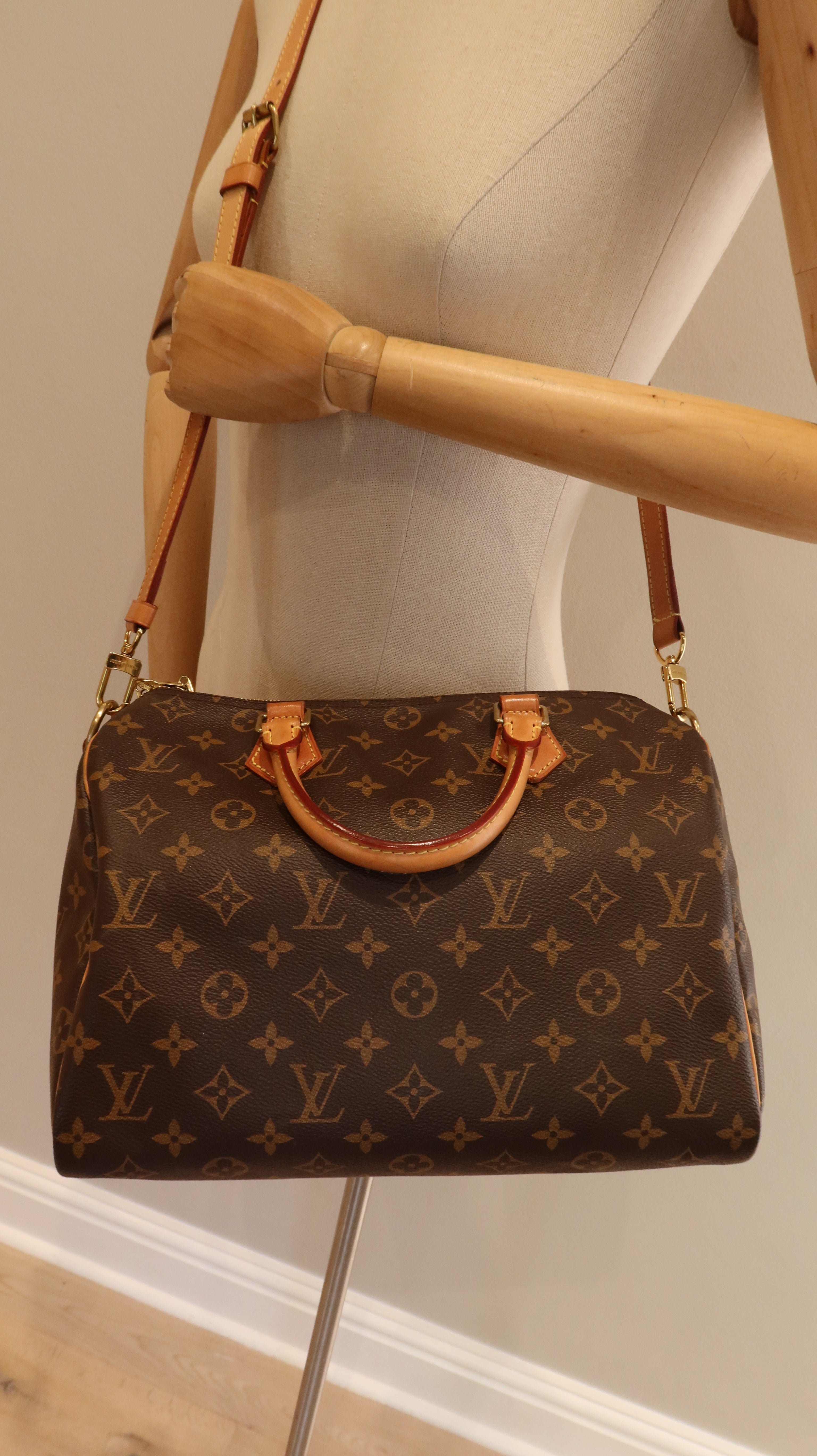 Louis Vuitton Speedy Bandouliere 30