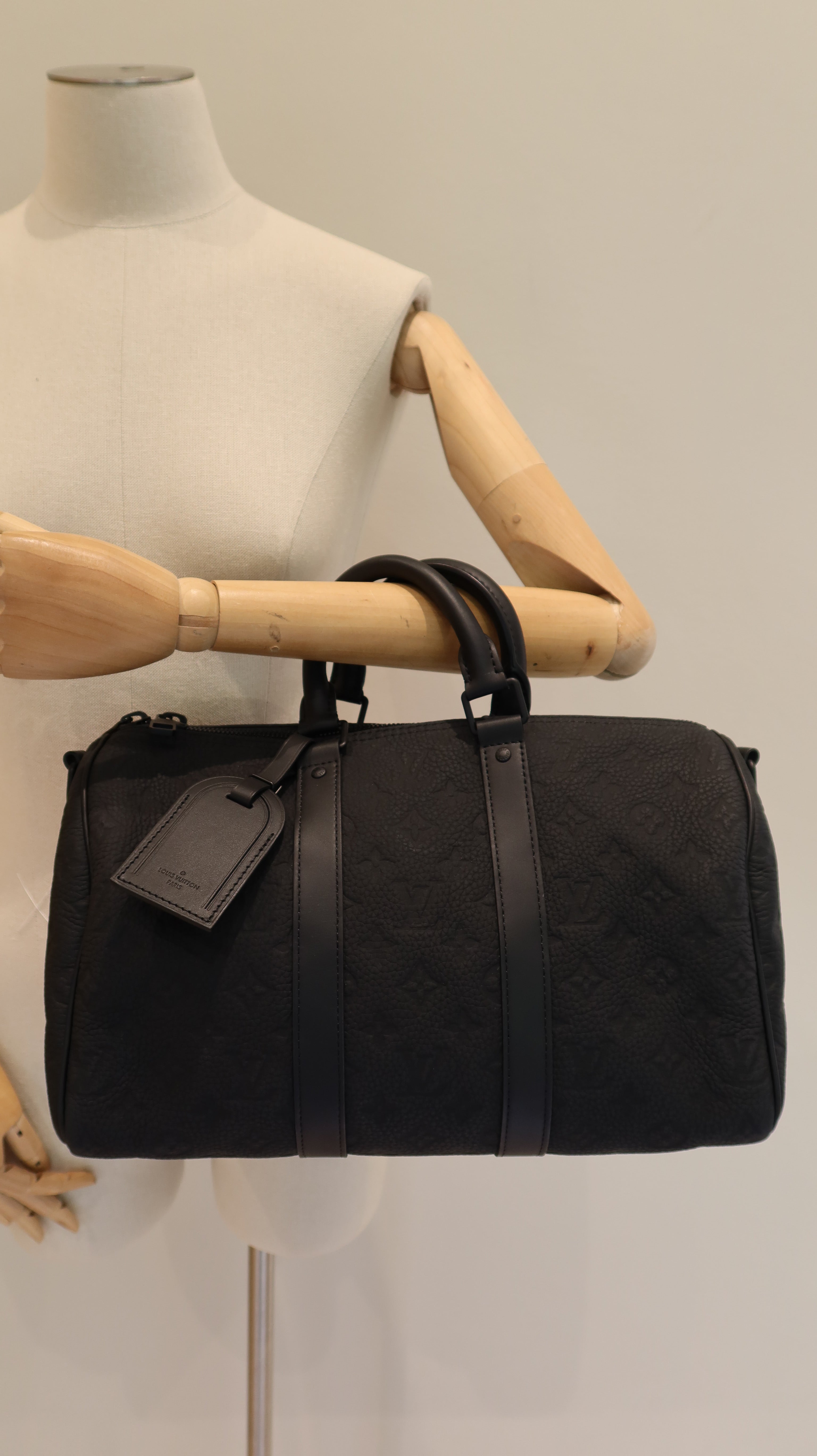 Louis Vuitton Keepall Bandouliere 35