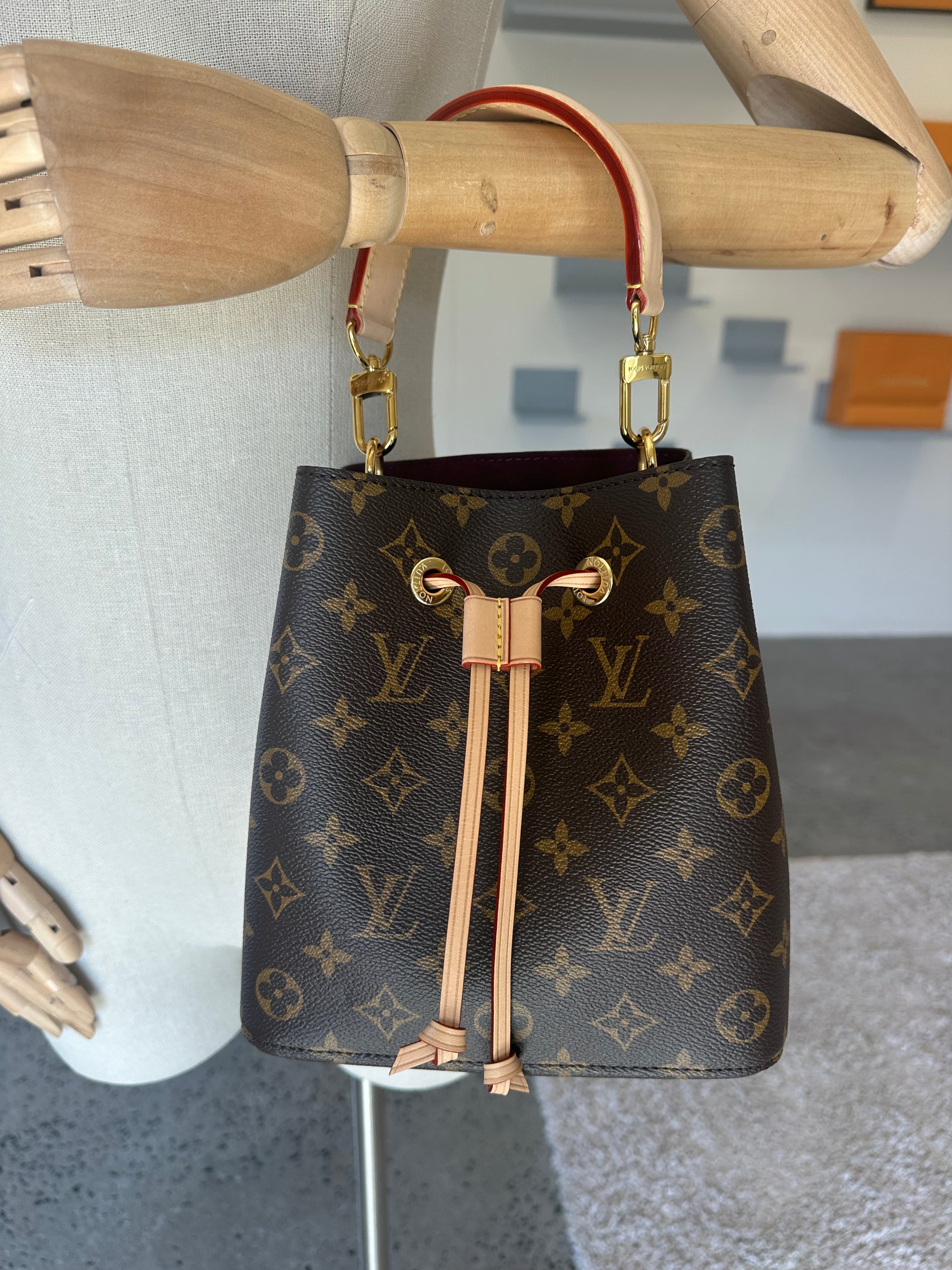 Louis Vuitton NéoNoé BB Bag