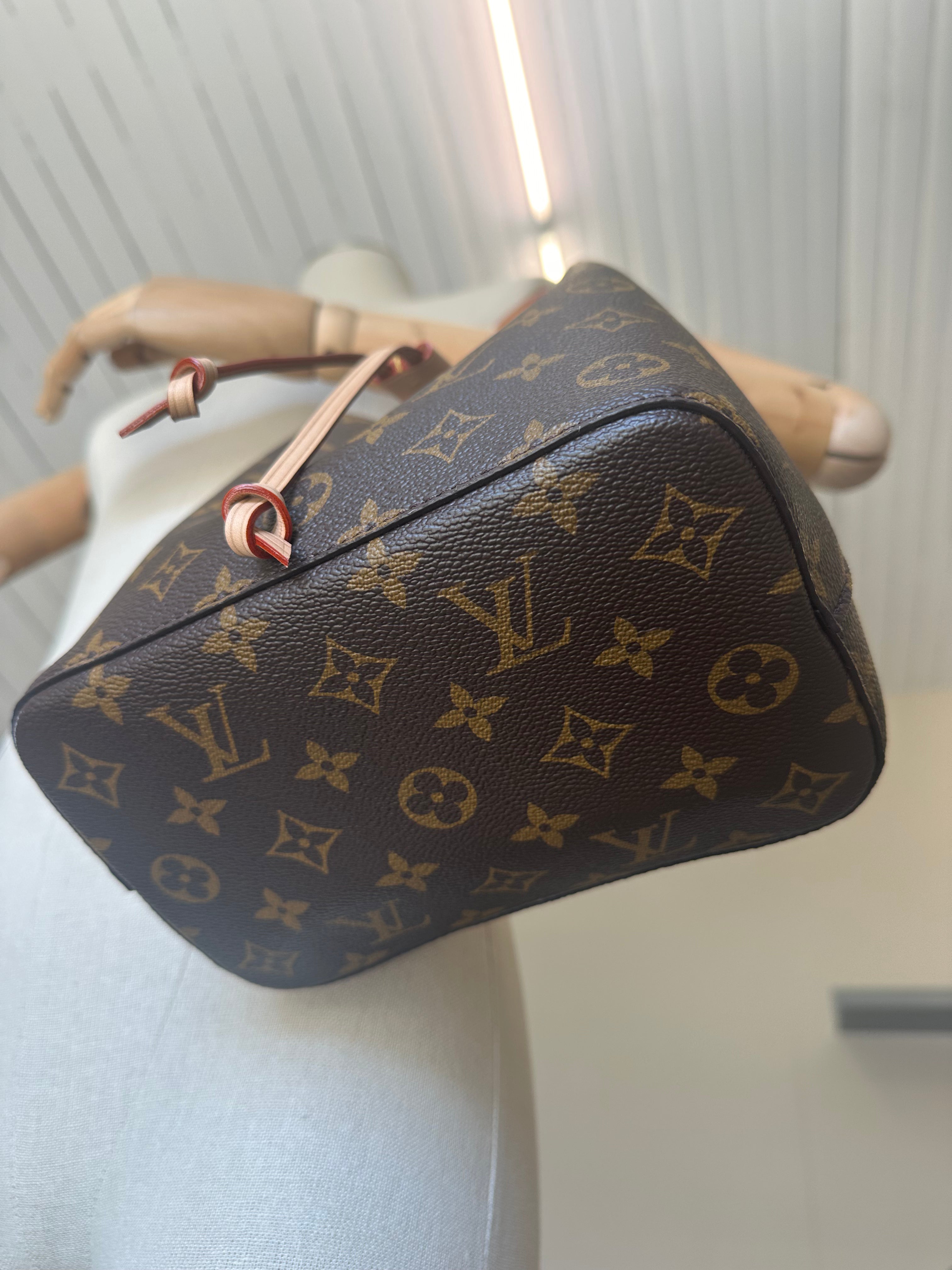 Louis Vuitton NéoNoé BB Bag