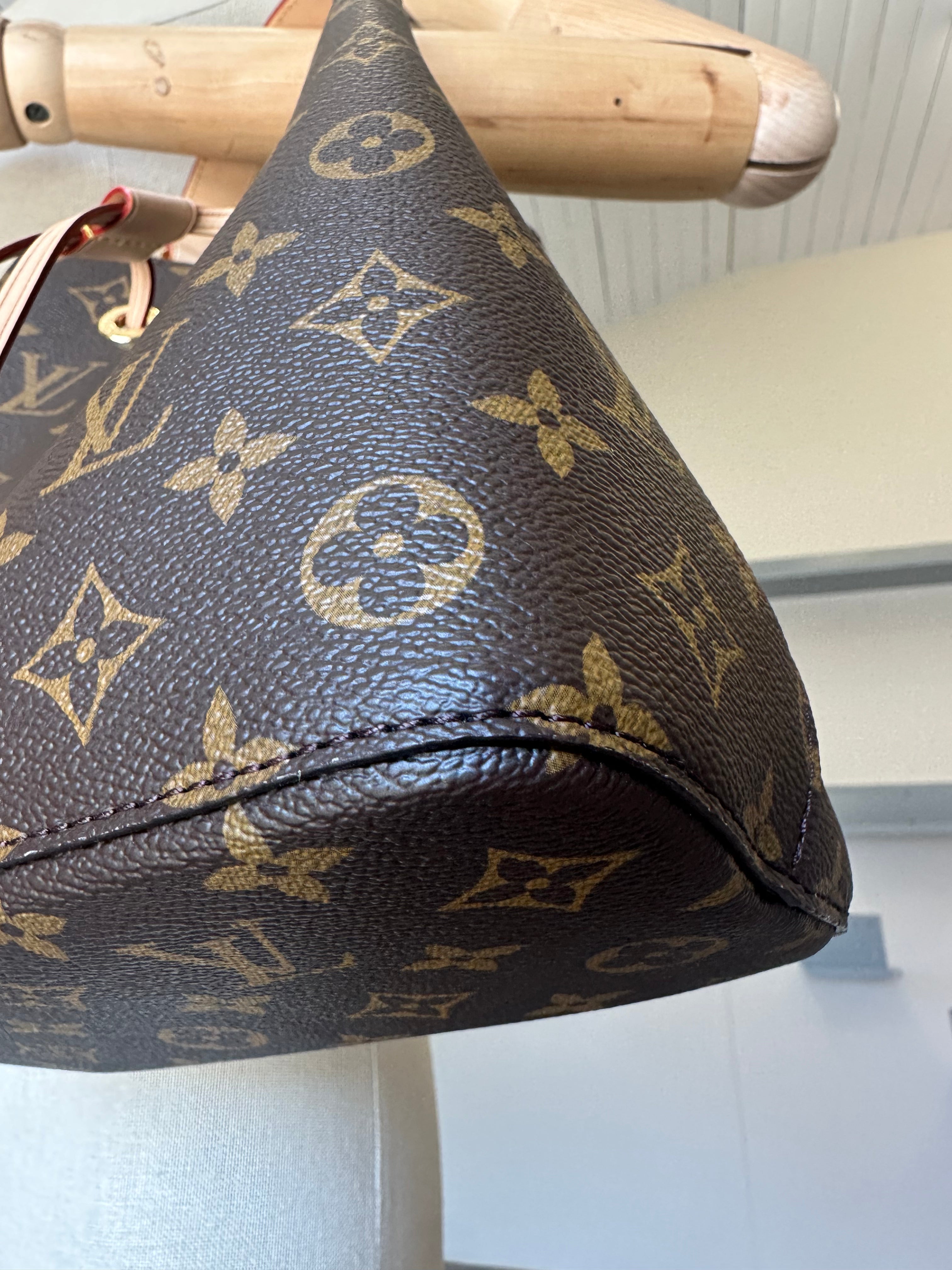 Louis Vuitton NéoNoé BB Bag