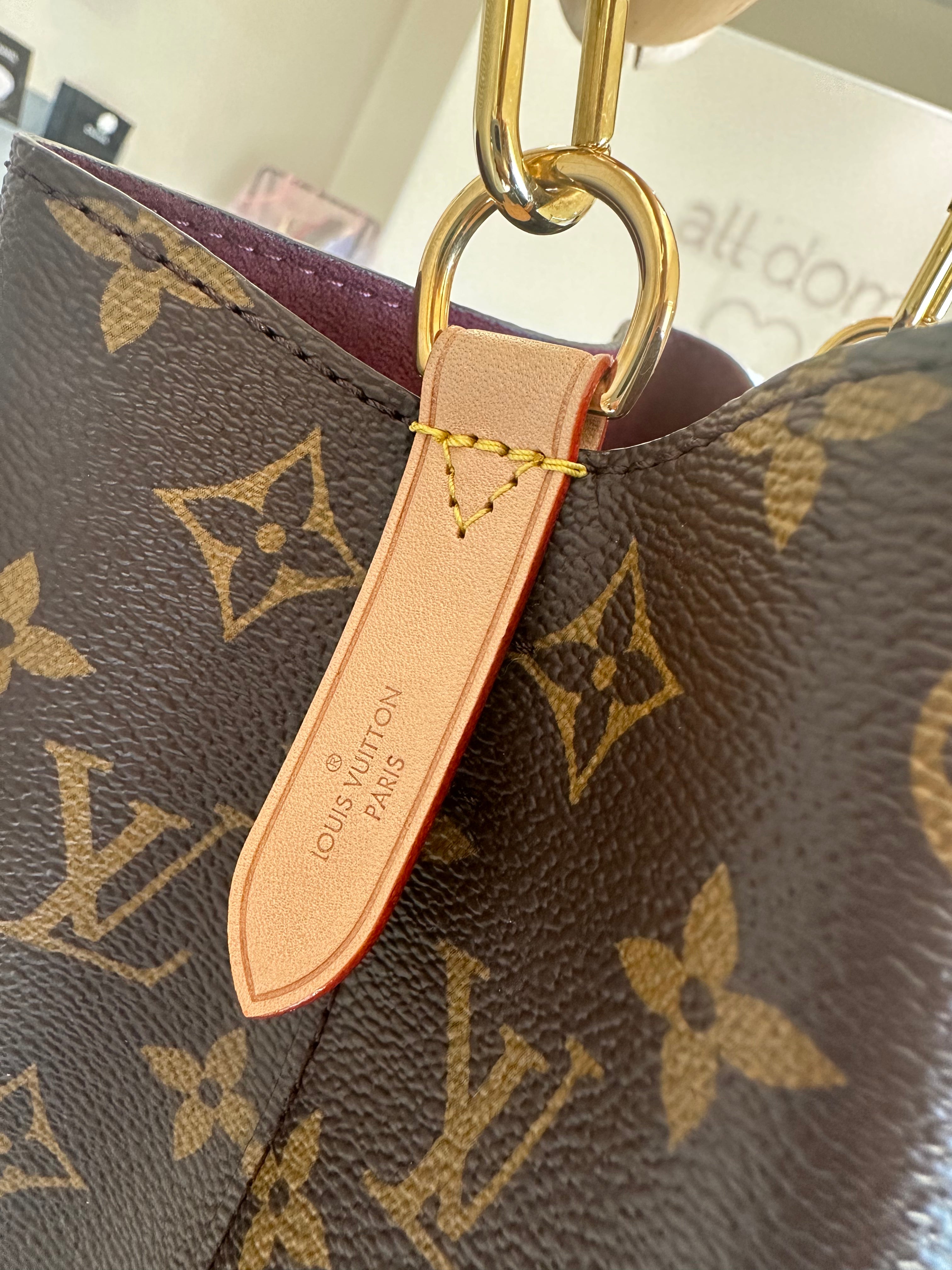 Louis Vuitton NéoNoé BB Bag