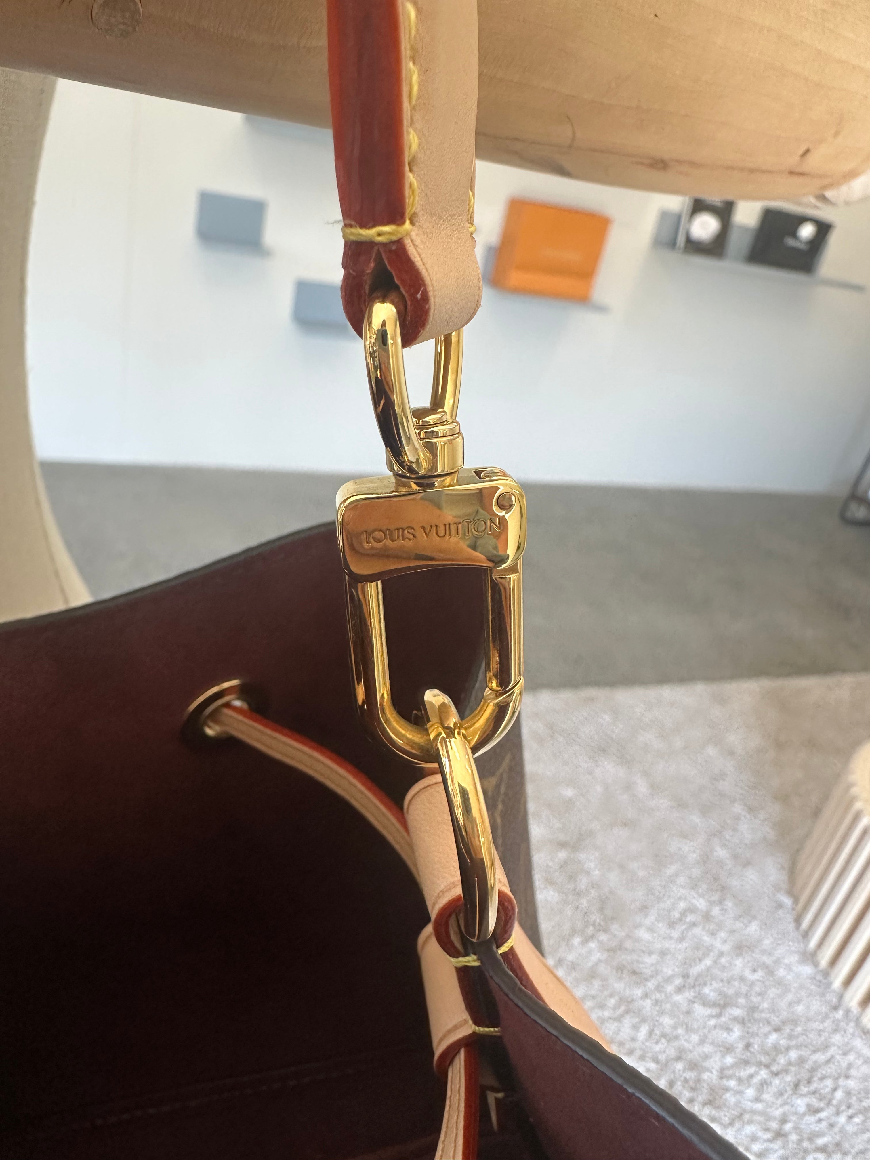 Louis Vuitton NéoNoé BB Bag