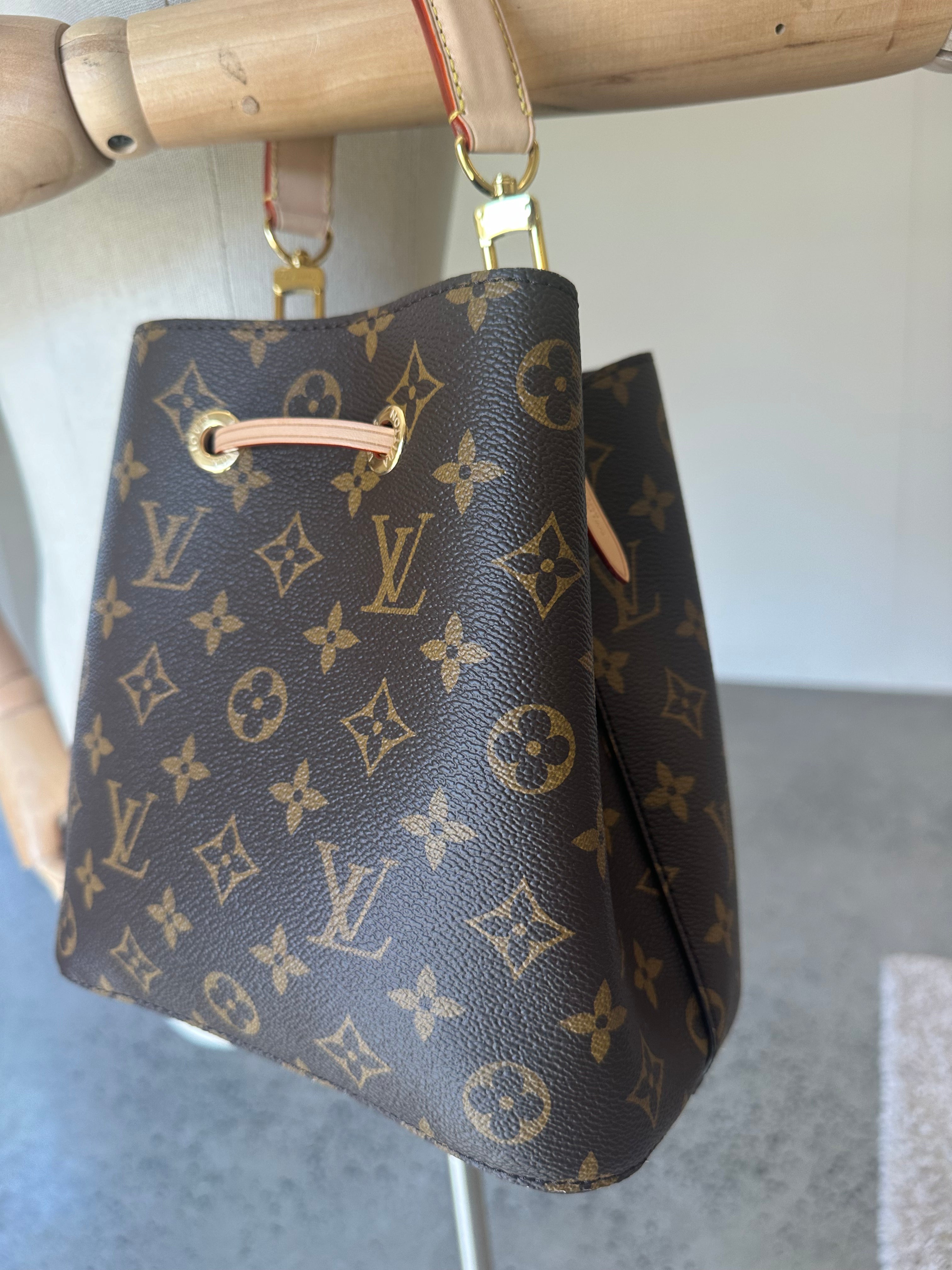 Louis Vuitton NéoNoé BB Bag