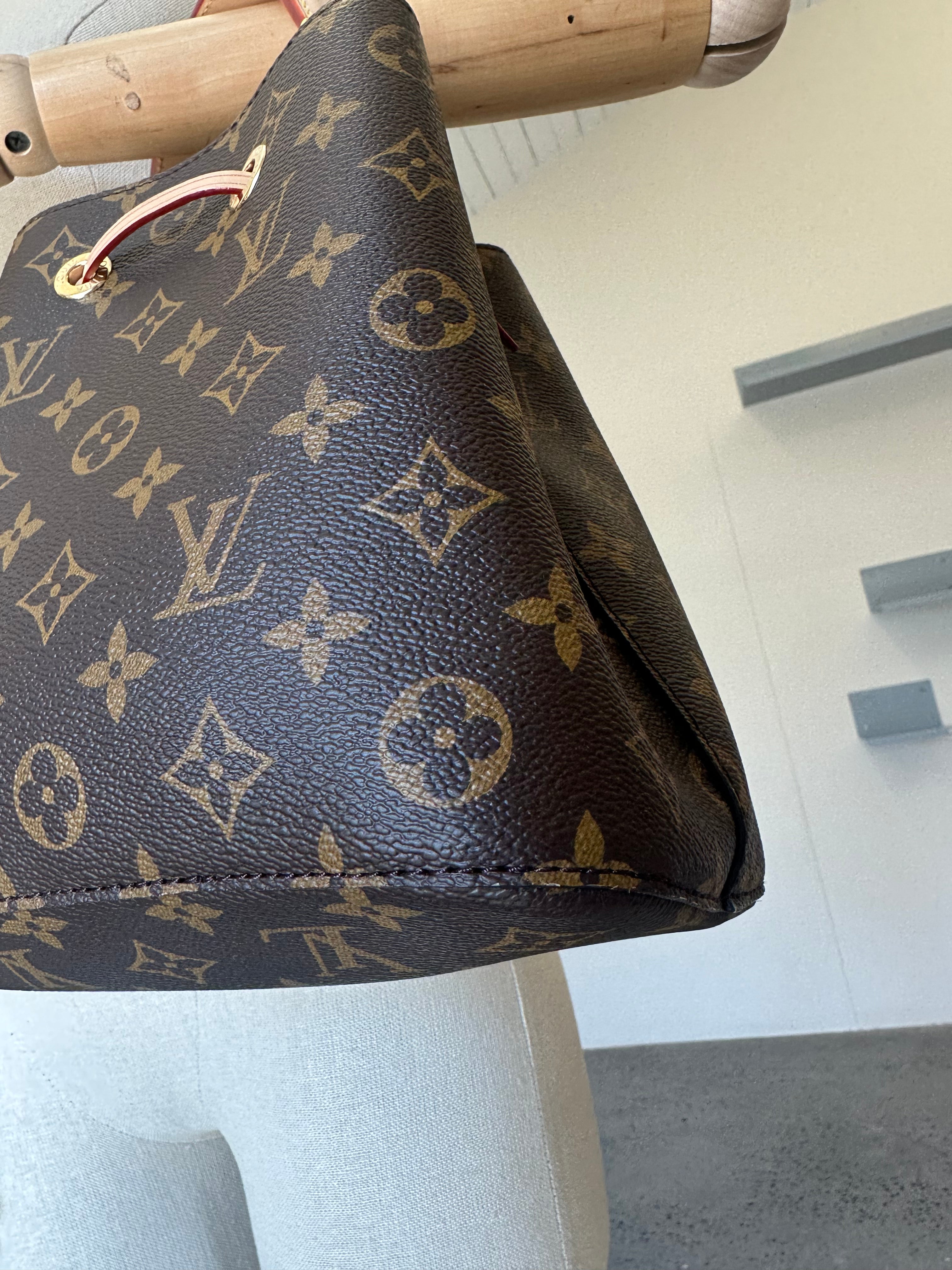 Louis Vuitton NéoNoé BB Bag