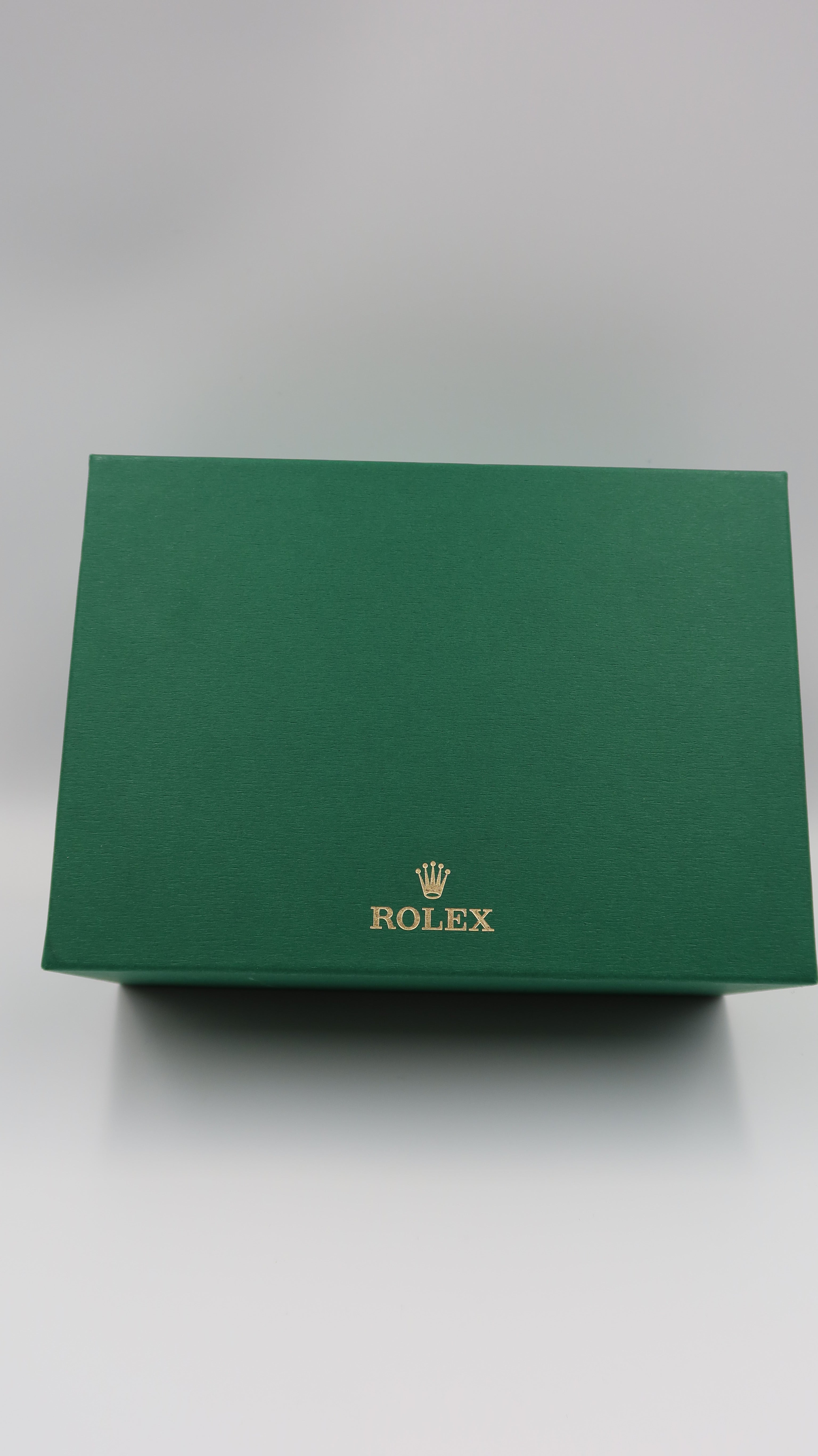 Rolex Oyster Perpetual (31mm)