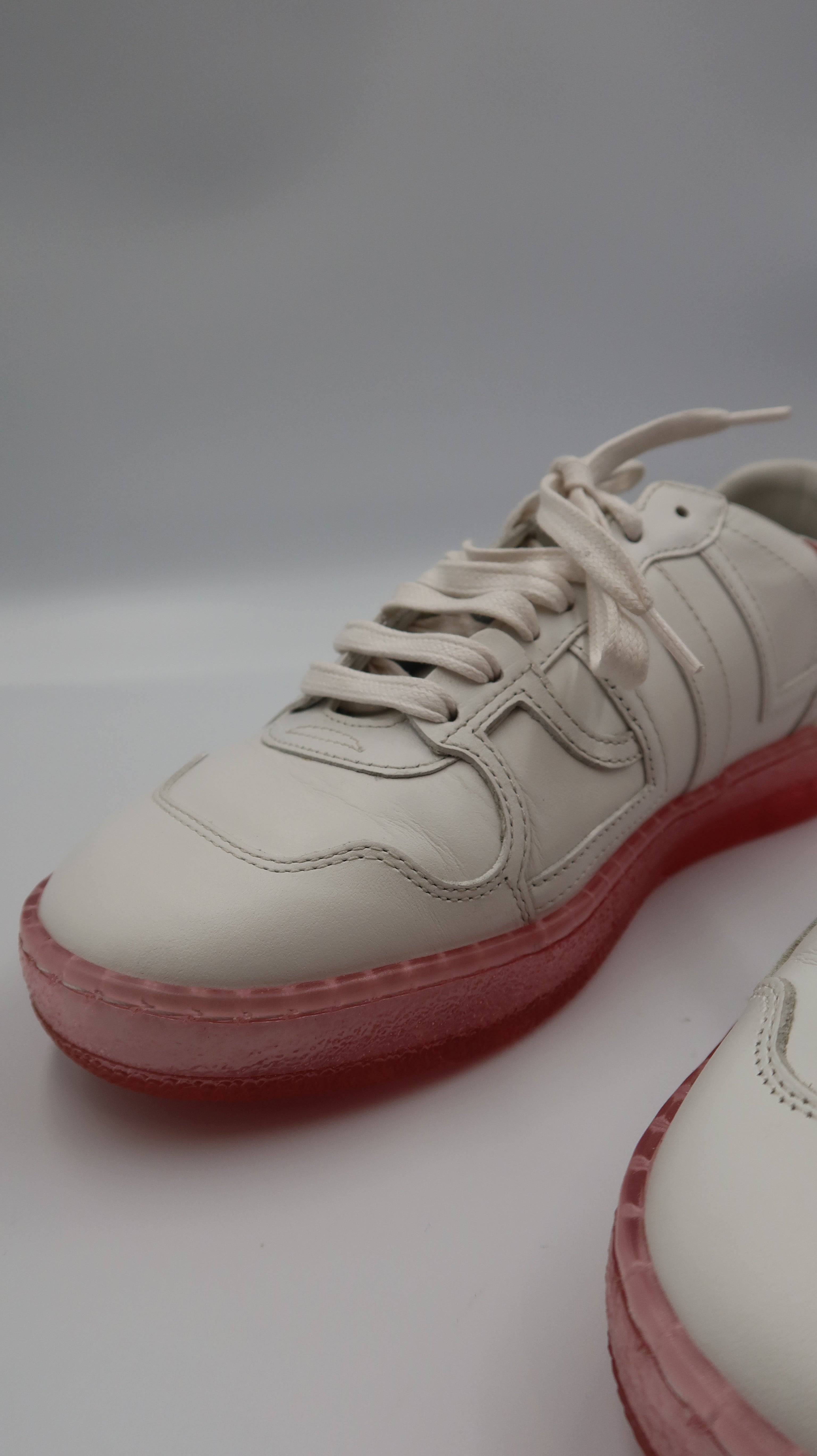 Lanvin Sneakers (EU38)