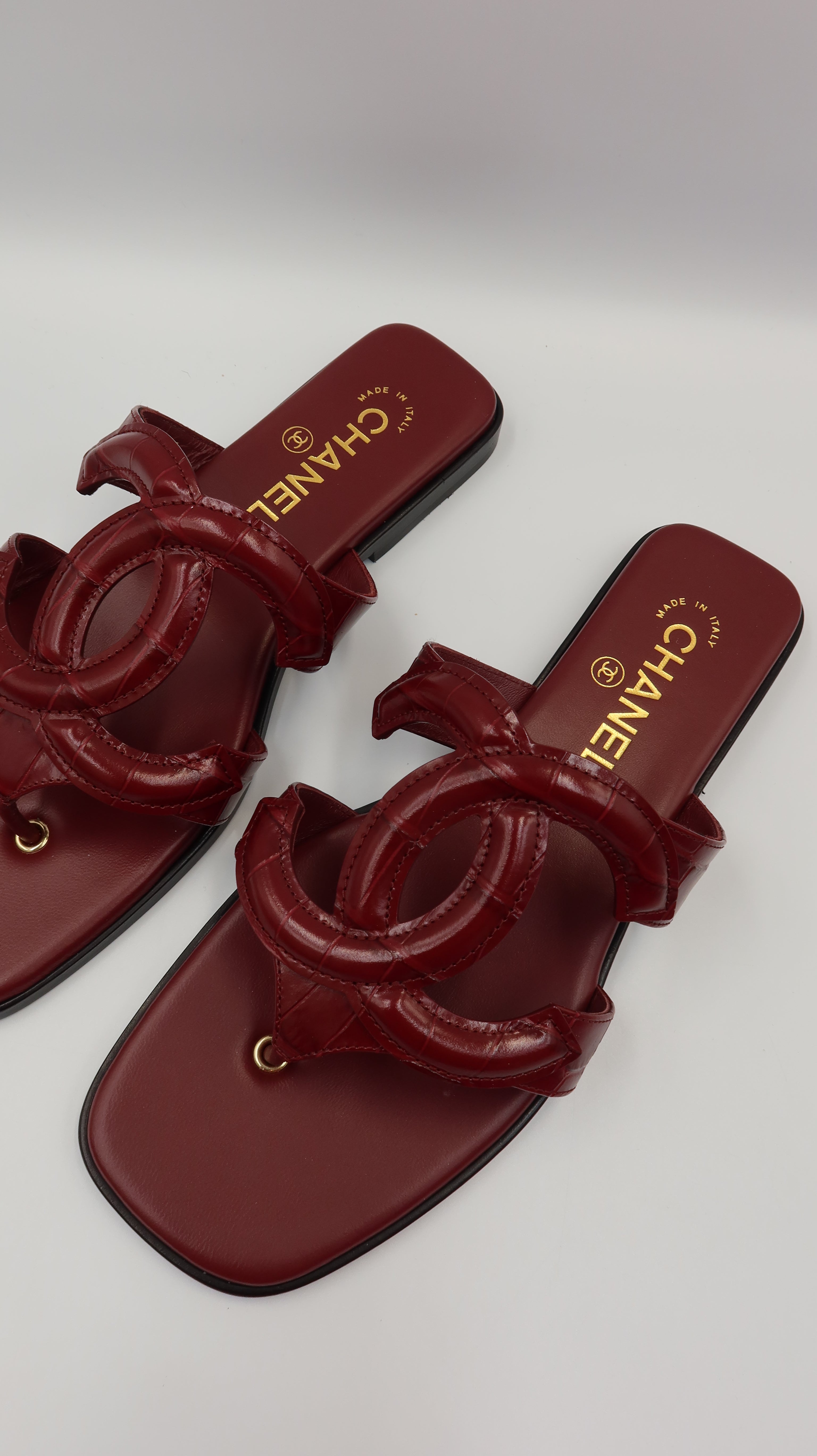 Chanel Thong Sandals *EU38/Unworn*