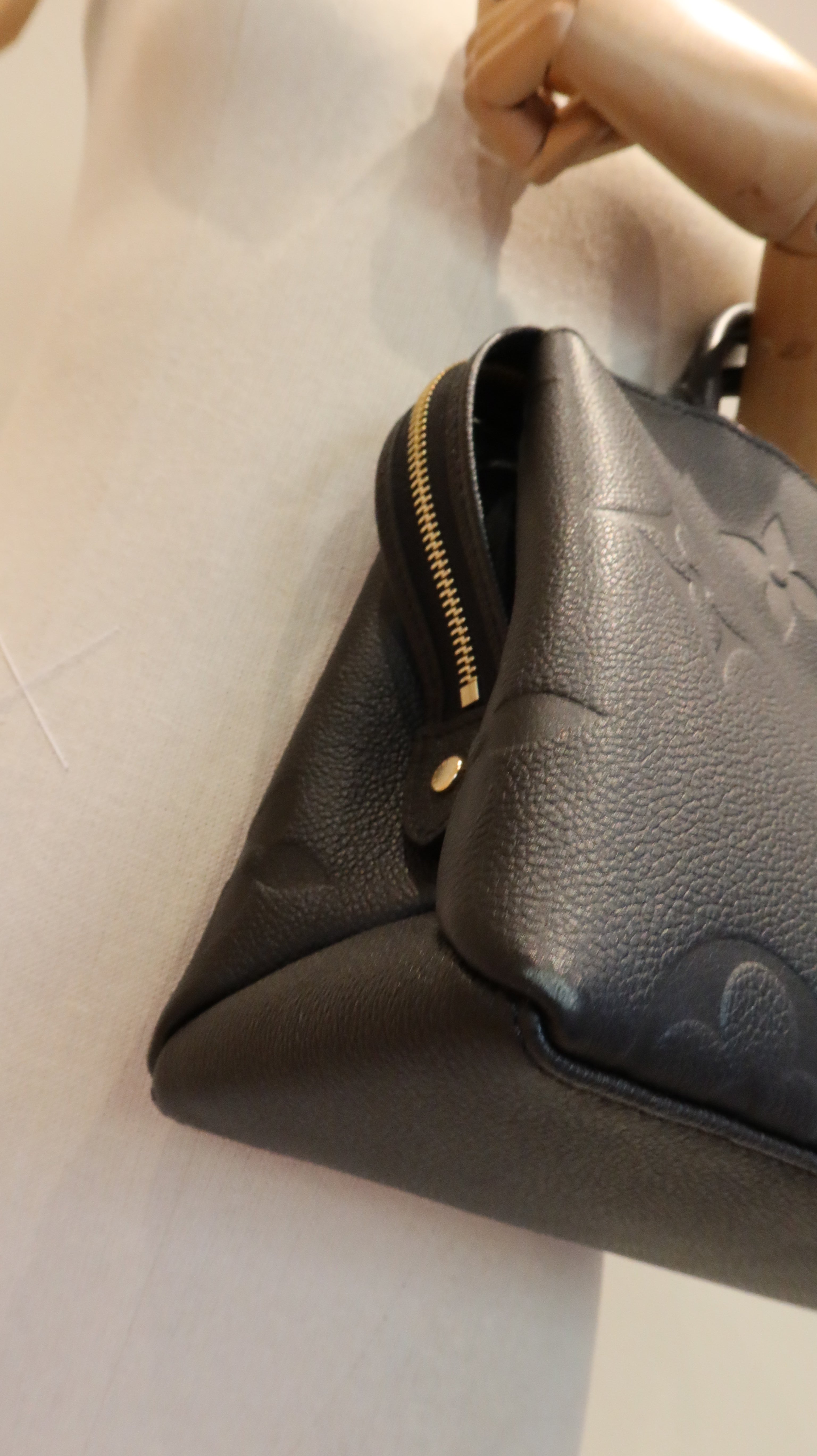 Louis Vuitton Petit Palais Bag