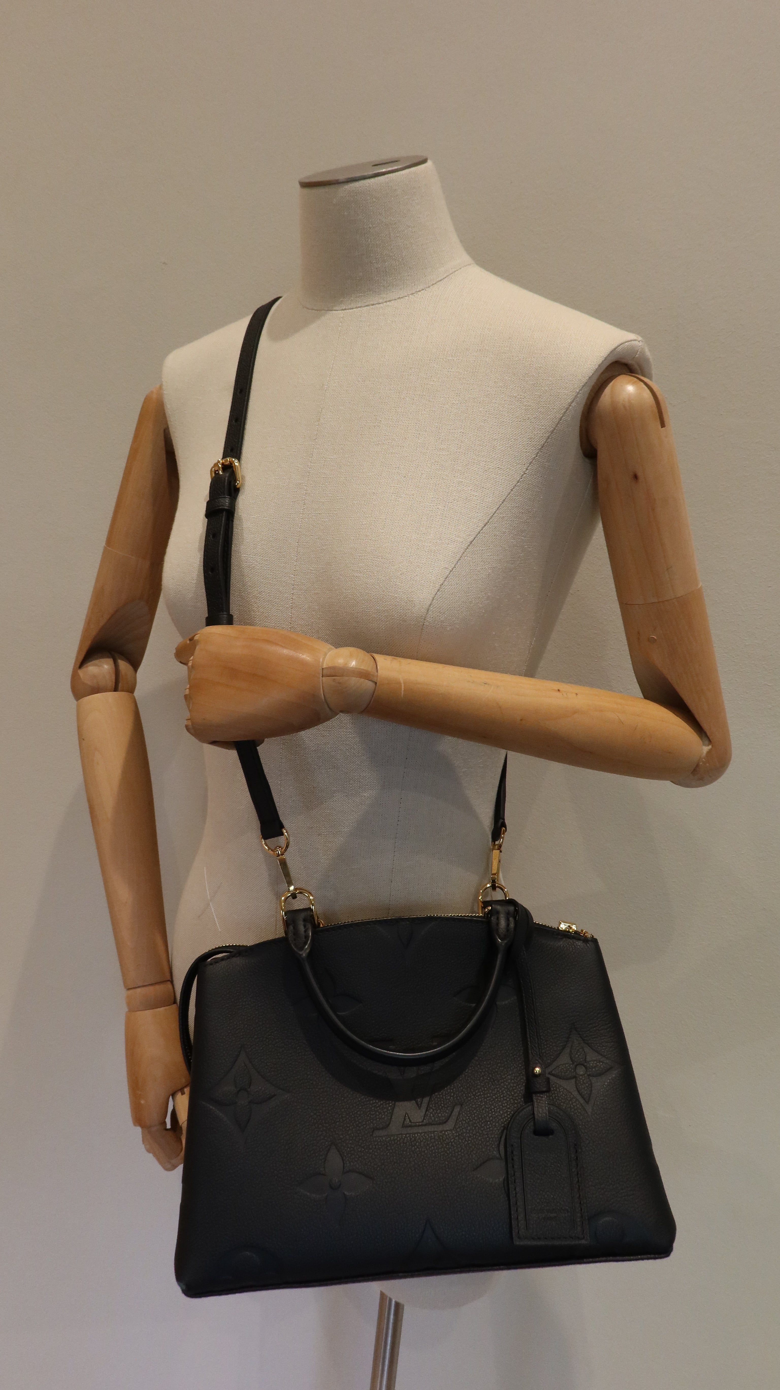 Louis Vuitton Petit Palais Bag