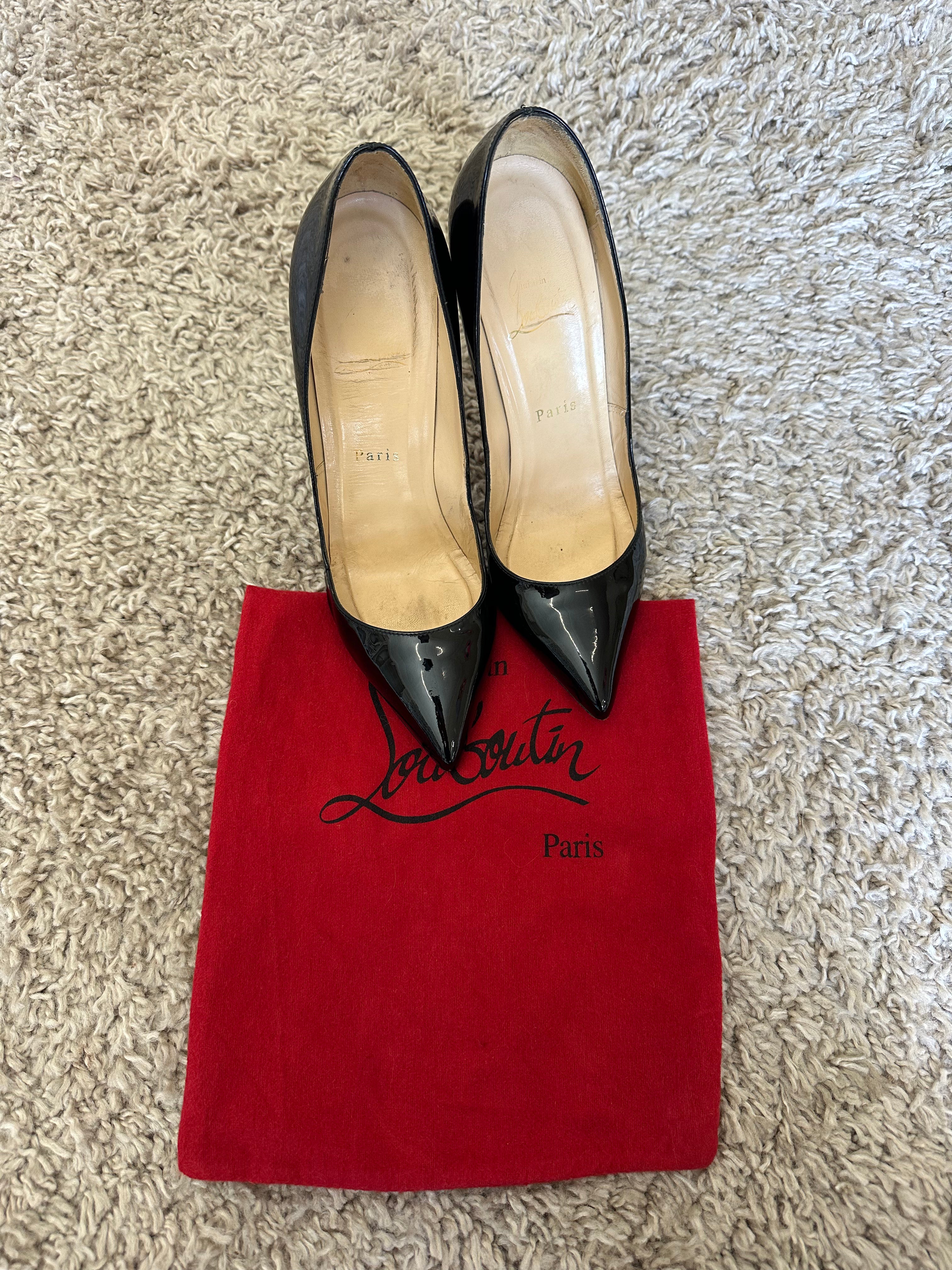 Christian Louboutin Heels (EU38.5)