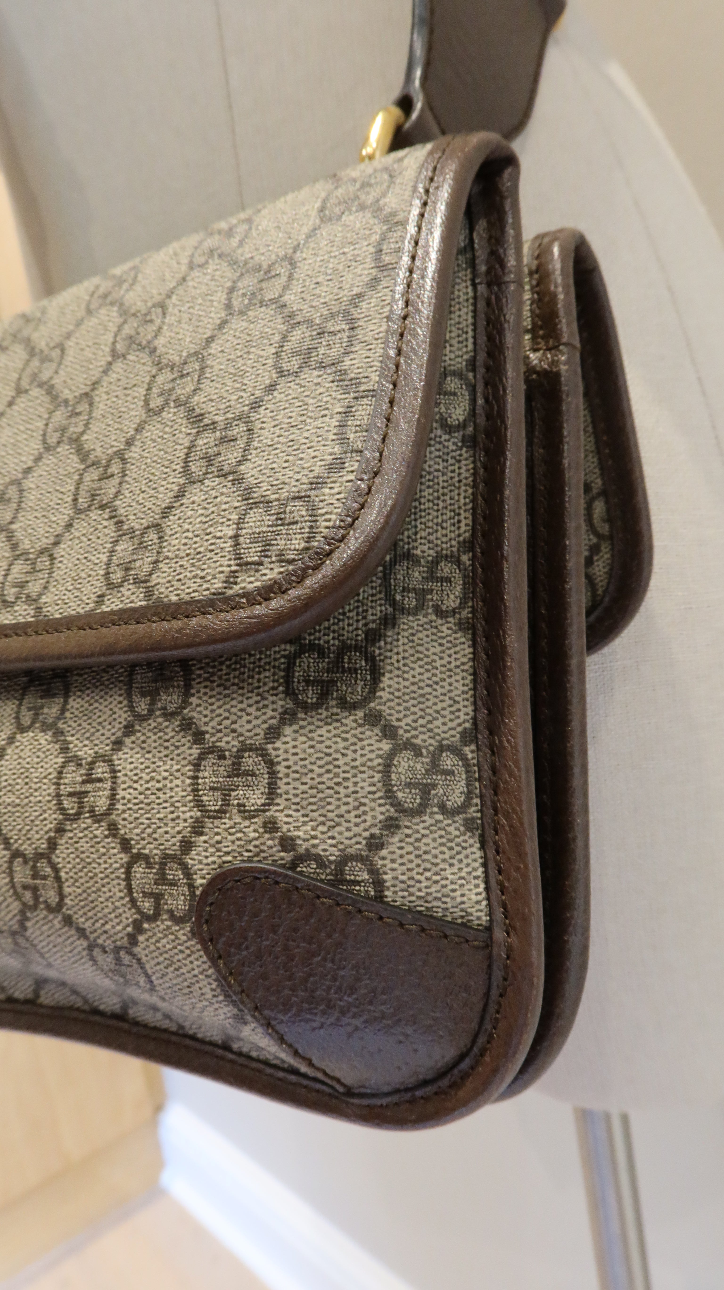 Gucci Supreme Neo Vintage Messenger Bag