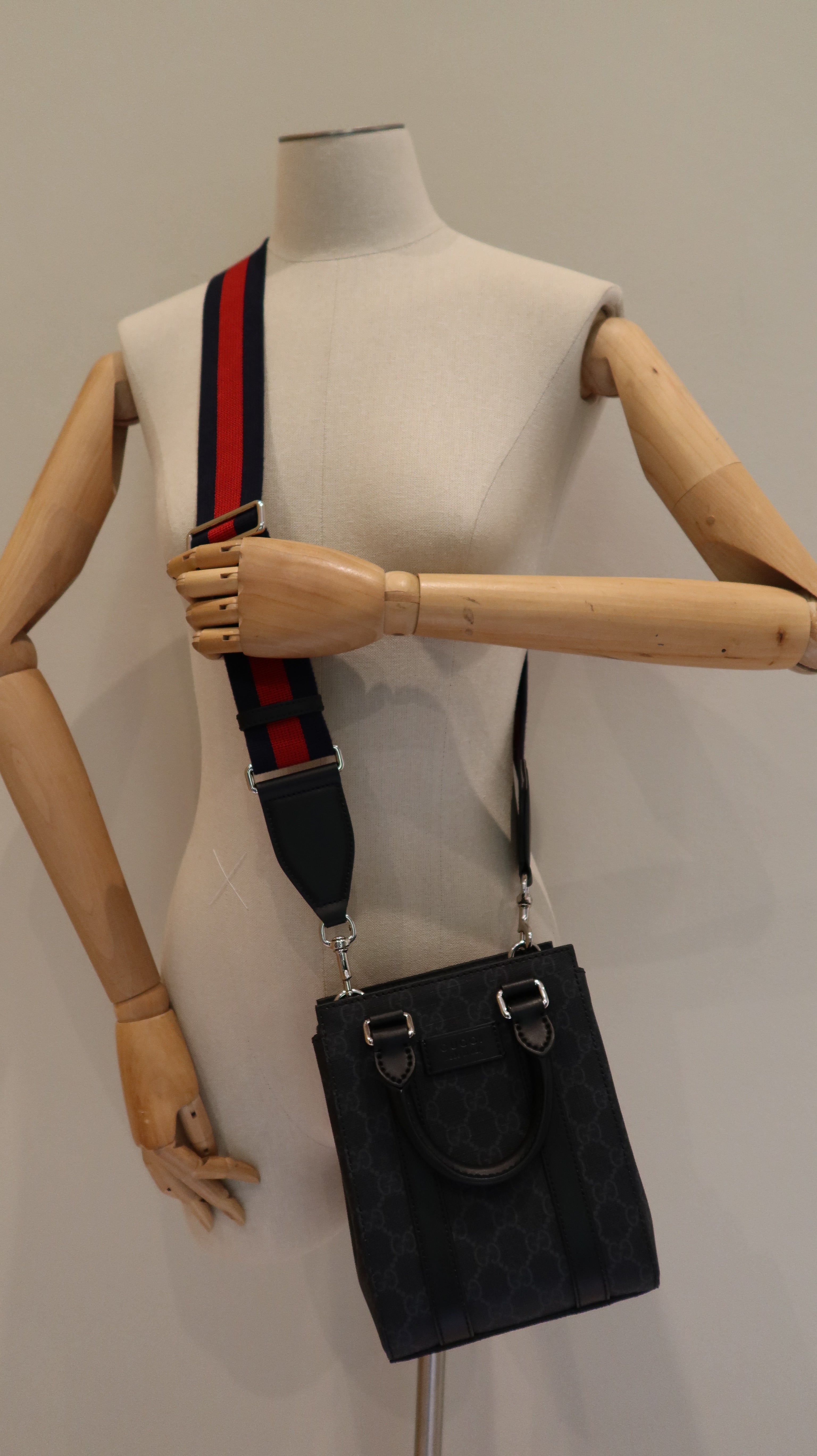 Gucci Supreme Mini Tote Bag