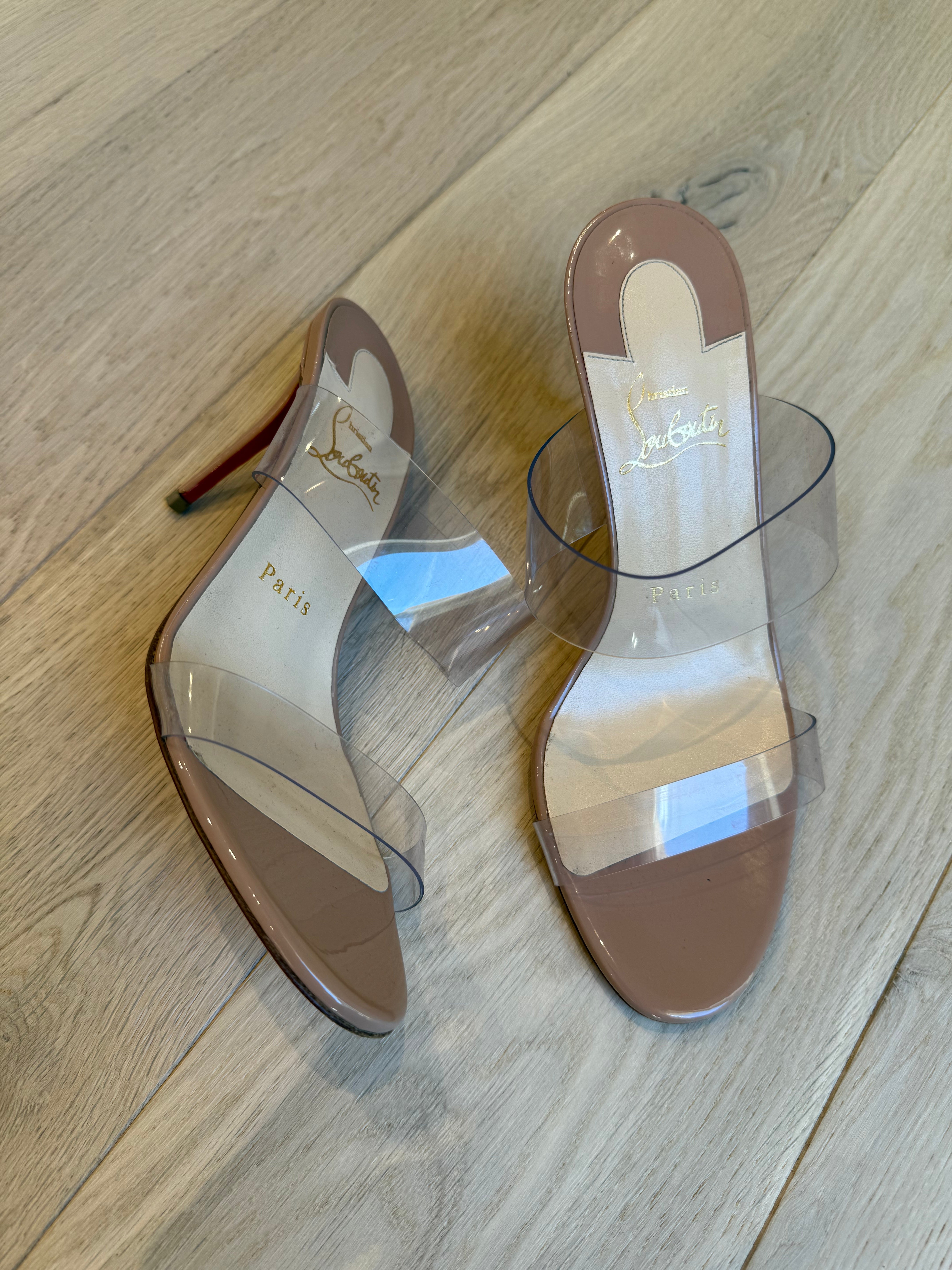 Christian Louboutin Heels (EU37)