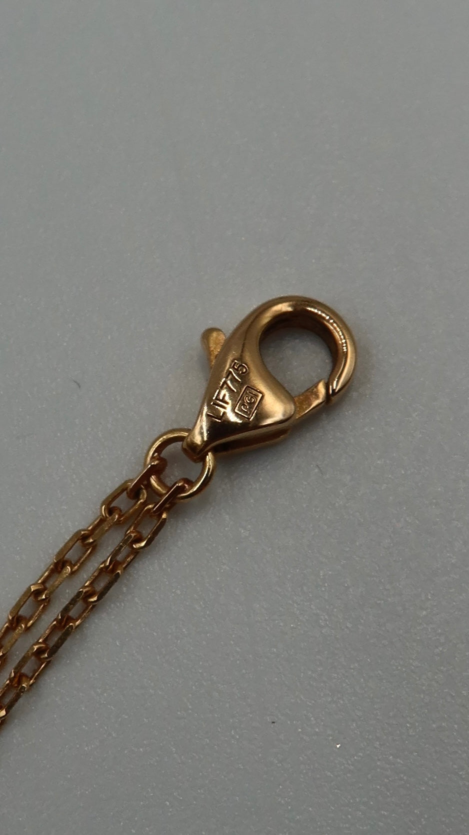 Cartier Love Bracelet On Chain (PG)