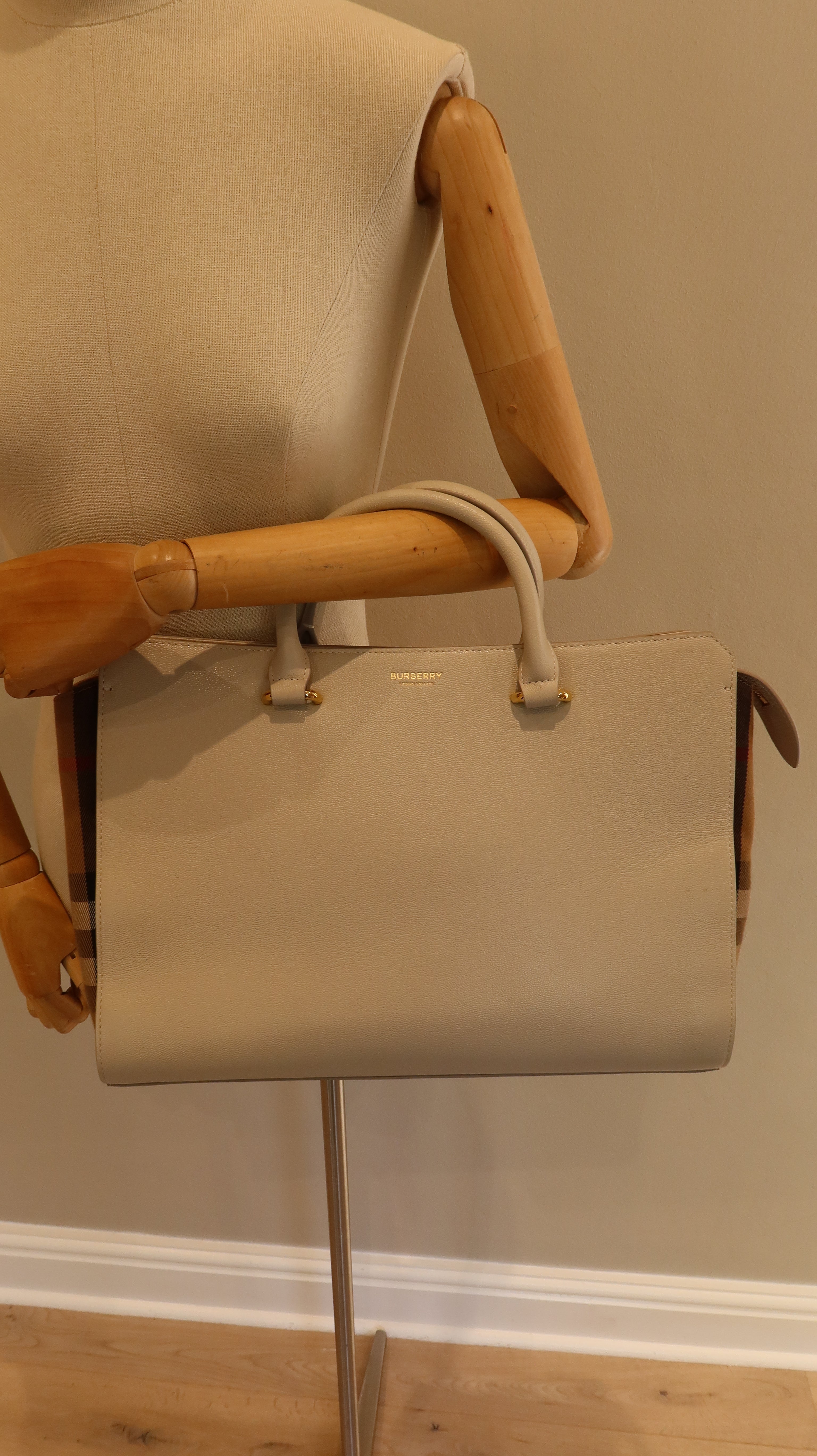 Burberry Banwell Tote