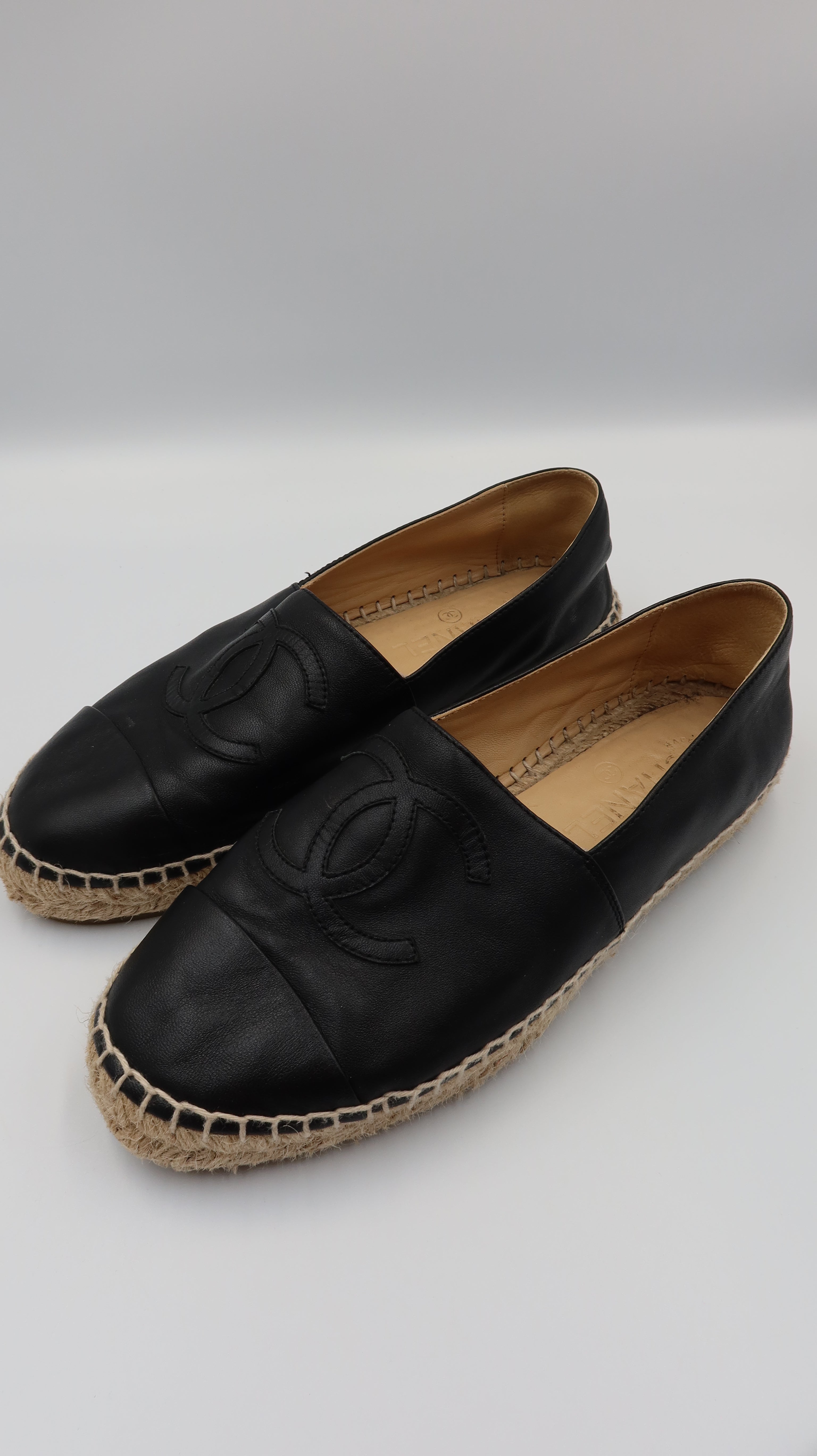 Chanel Espadrilles (EU37)