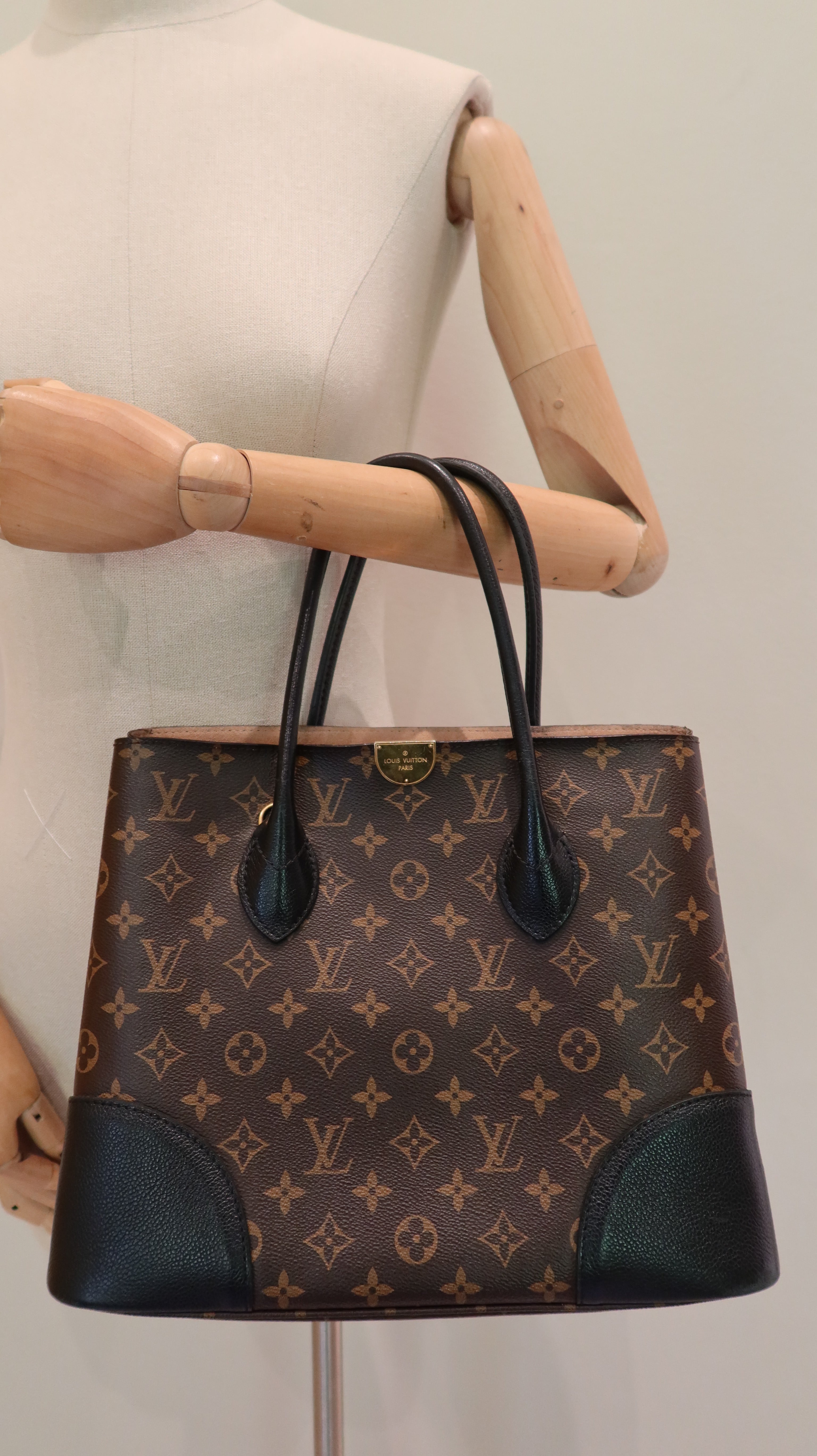 Louis Vuitton Flandrin Bag