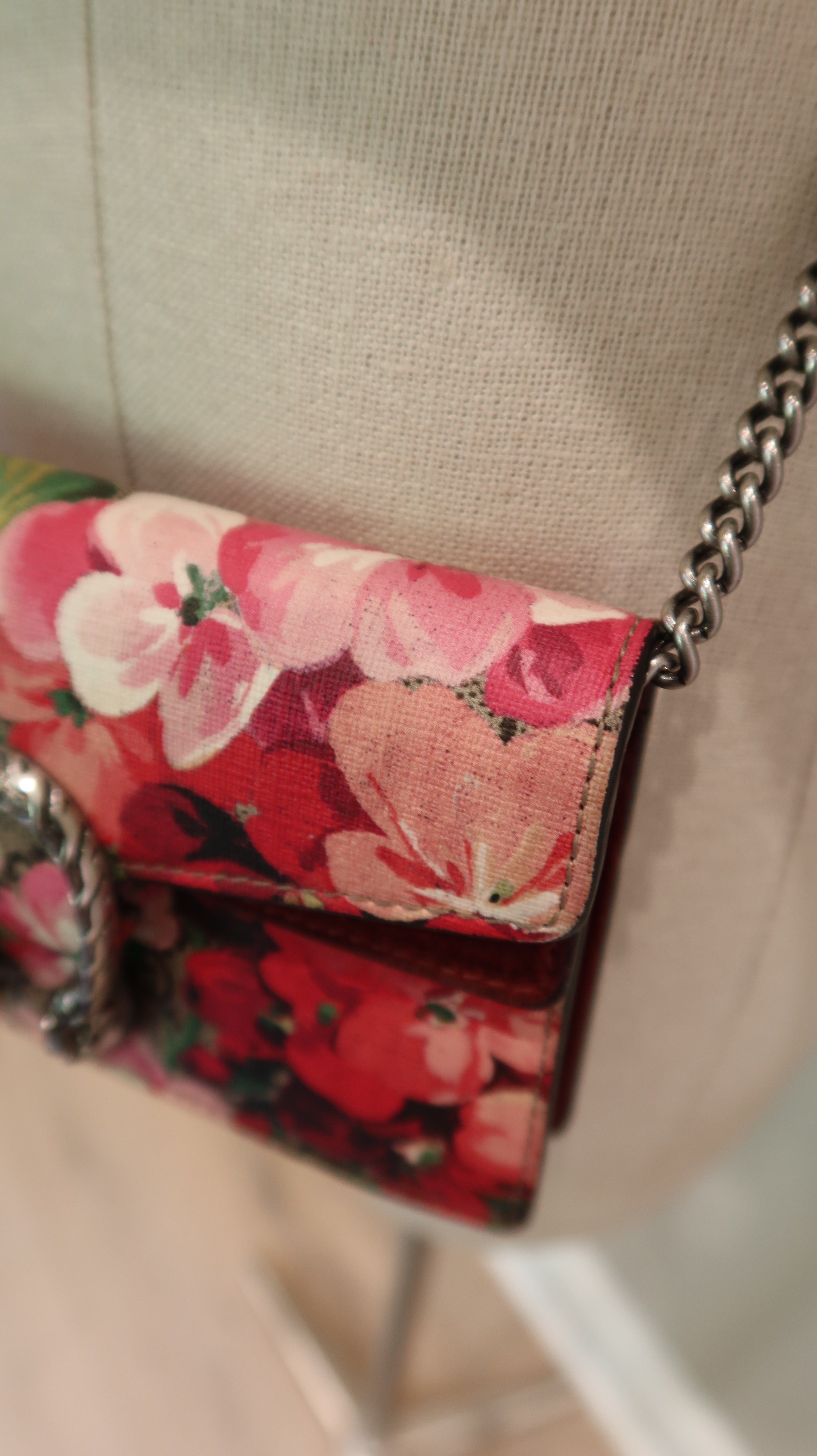 Gucci Super Mini Dionysus Blooms Bag